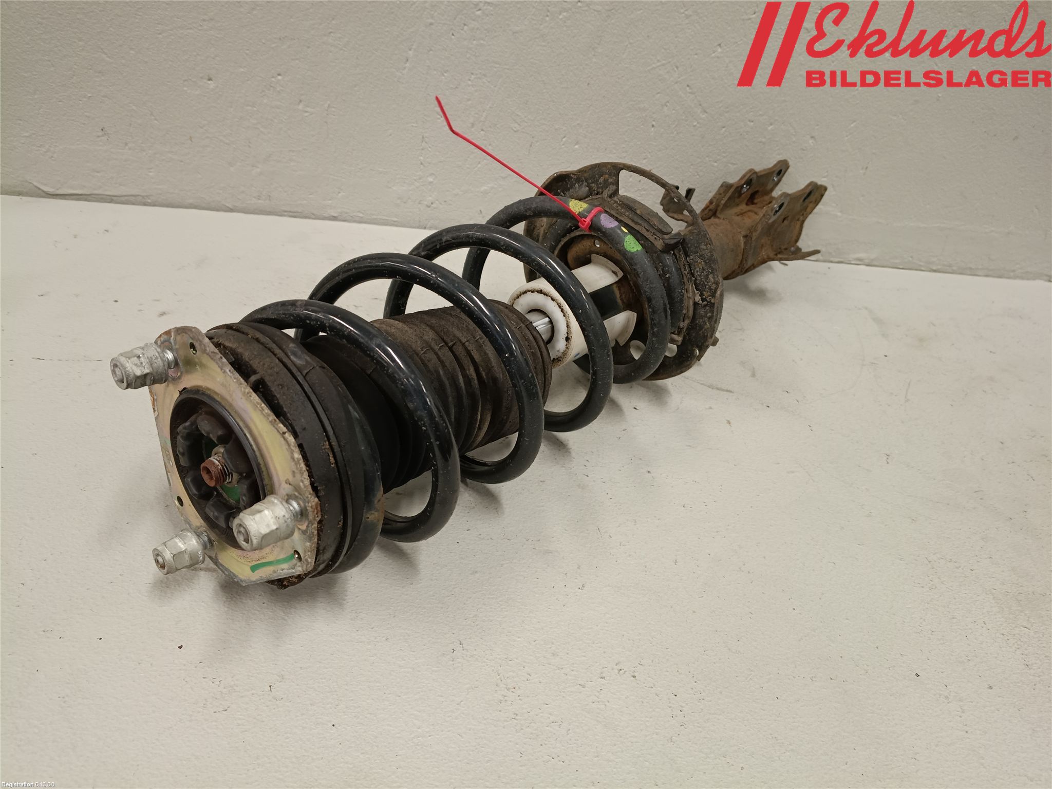 Ford FIESTA 13-17 Fjäderben Fram Vänster