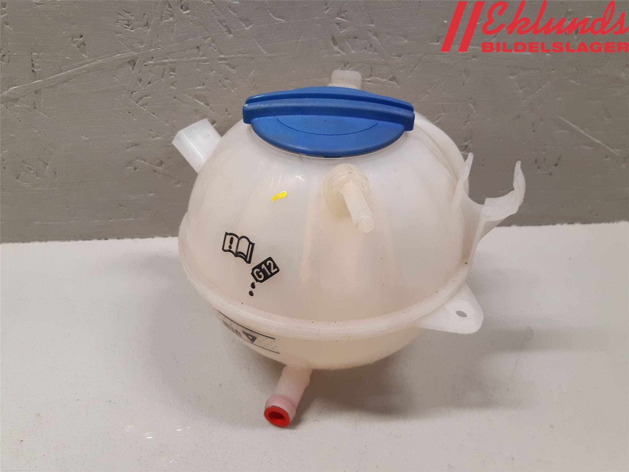 Volkswagen VW CADDY 11-15 Expansionstank