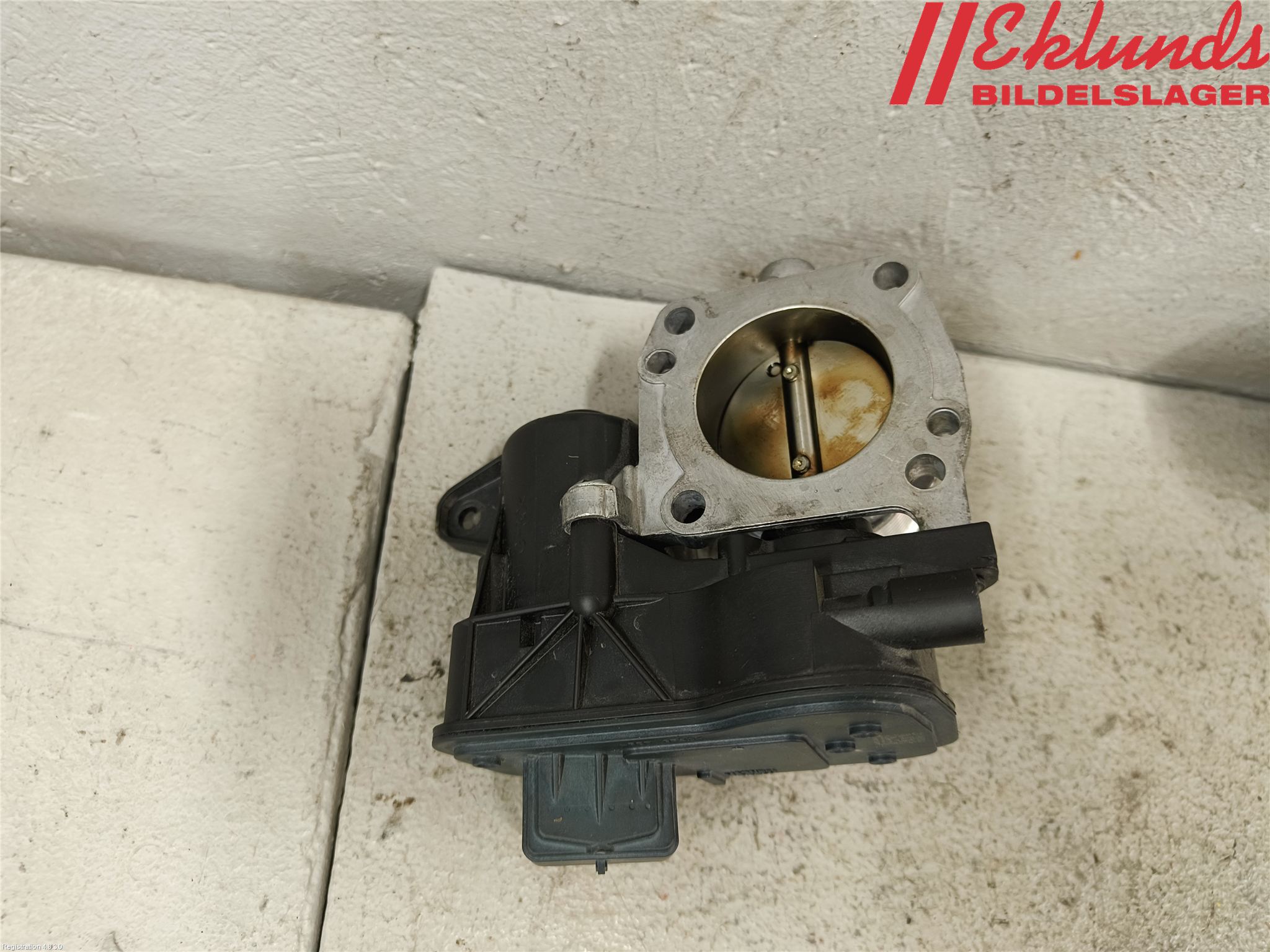 Peugeot 2008/E-2008 20- Injspjällhus