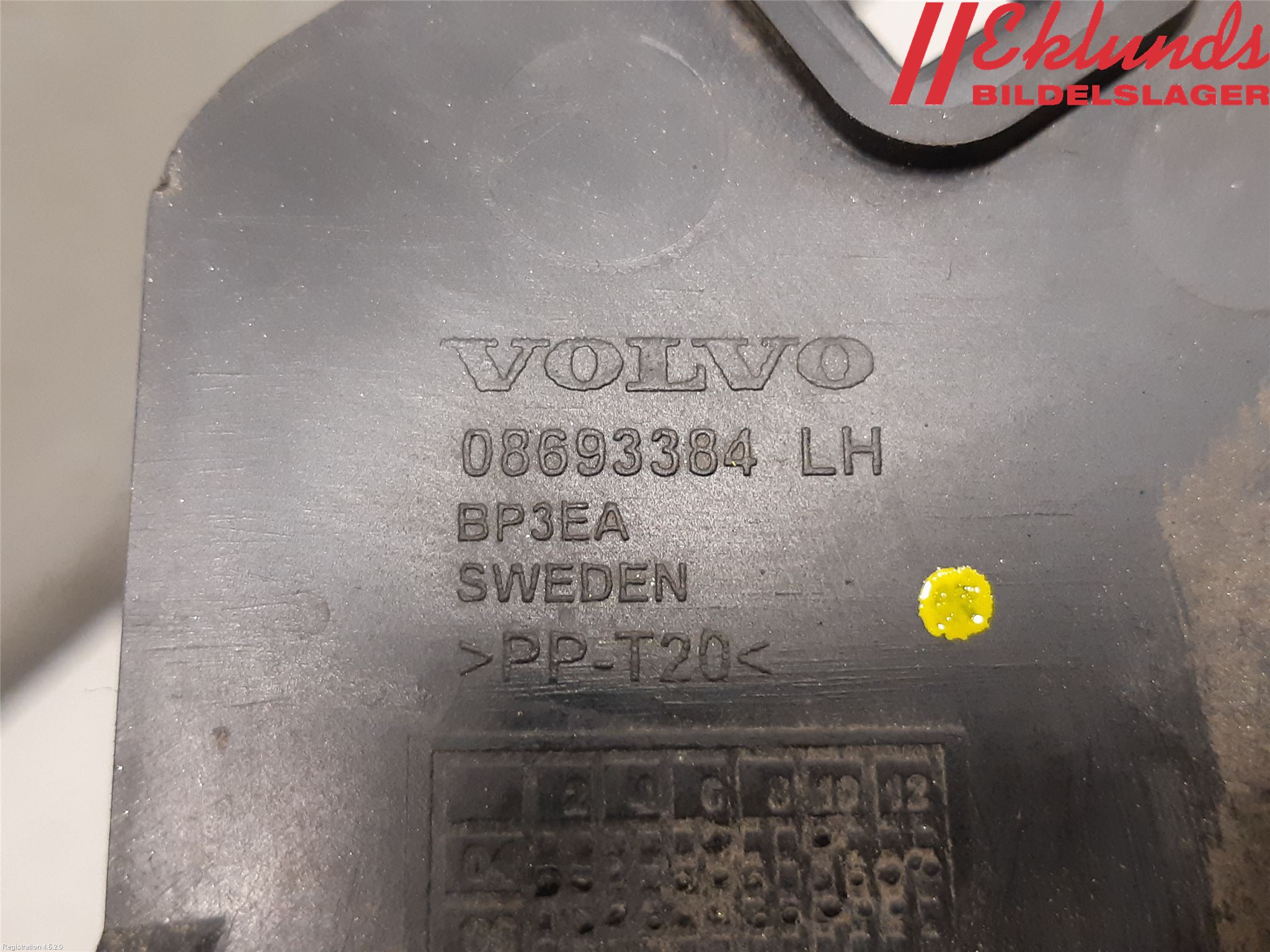 Volvo V70 05-08 Stötfångarfäste Bak Vä