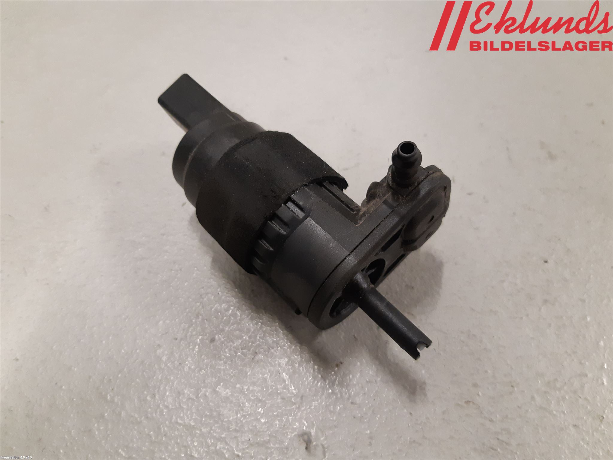 Audi A4 12-15 Spolarpump Vindruta