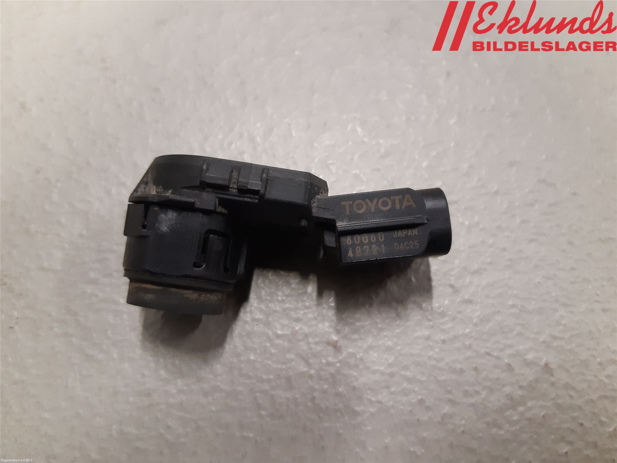 Toyota RAV4 19- Parkeringshjälp Backsensor