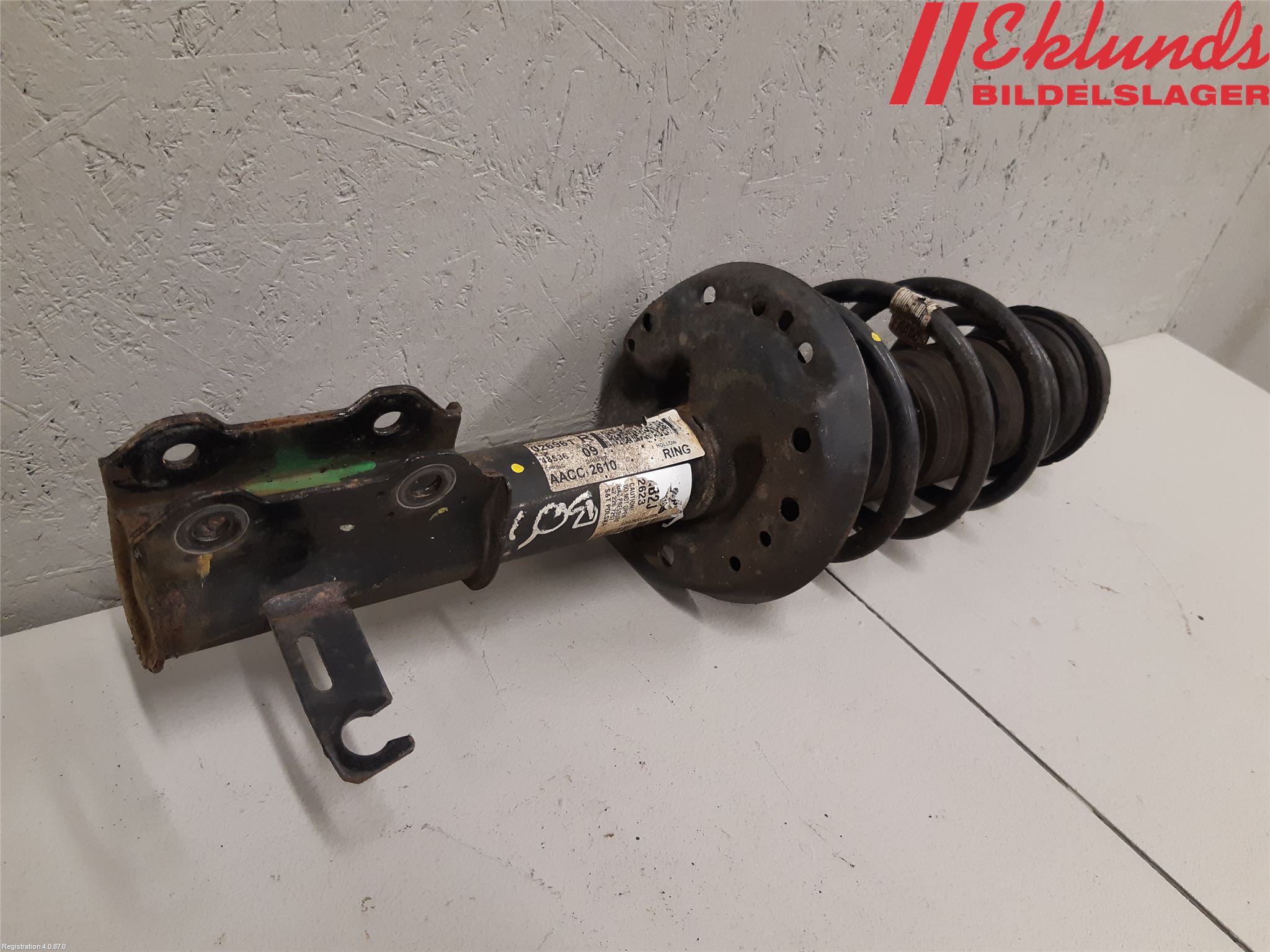 Opel ASTRA J 10-15 Fjäderben Fram Höger