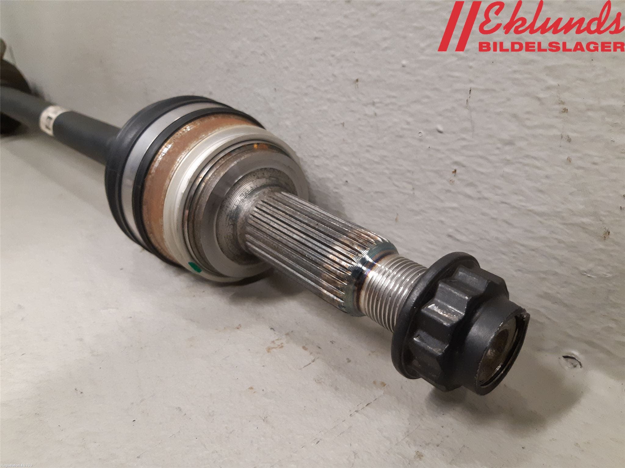 Lexus UX/300e 19- Drivaxel Bak Höger