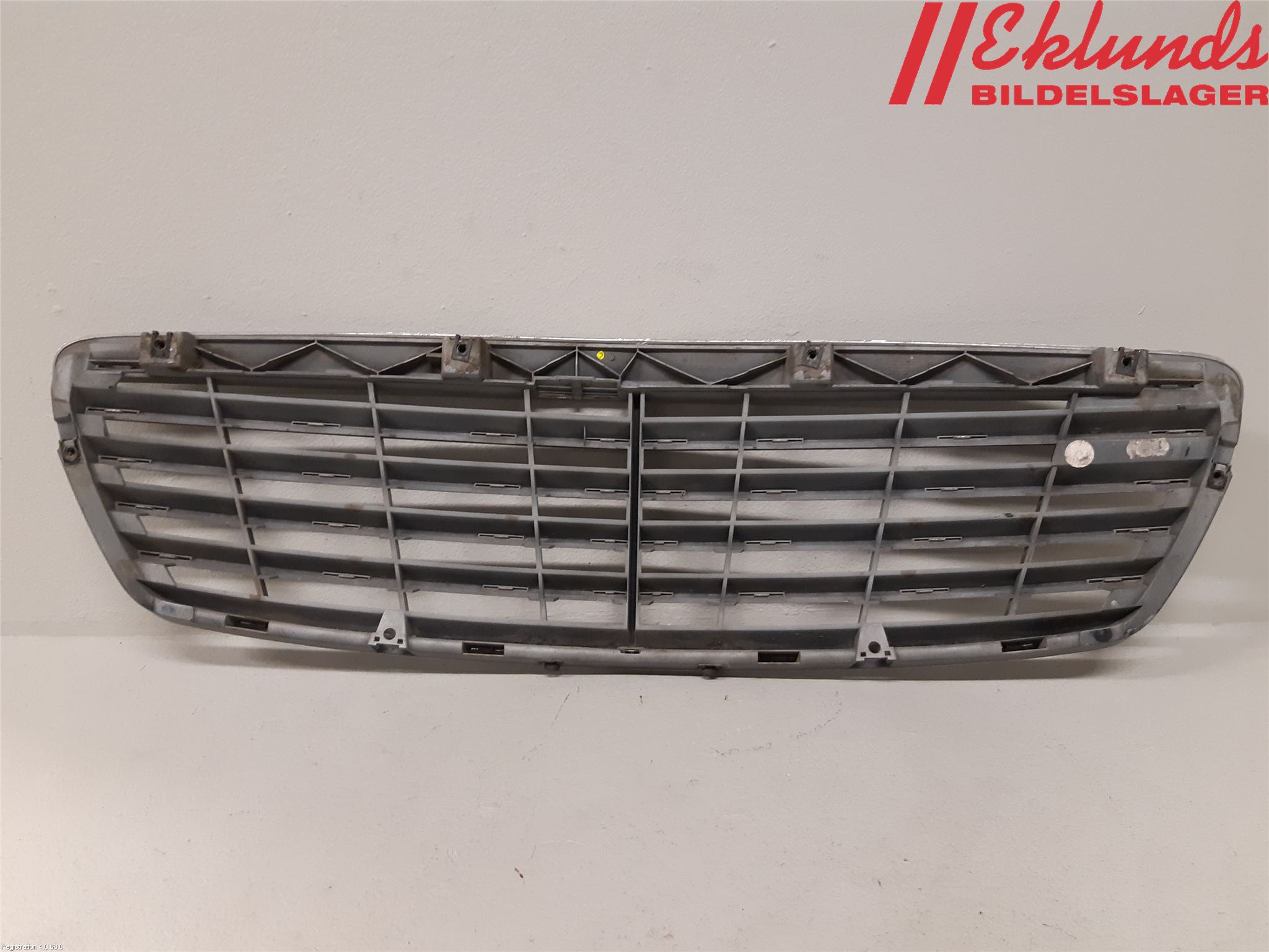 Mercedes-Benz MB E-KLASS (W211) 02-09 Grill Komp
