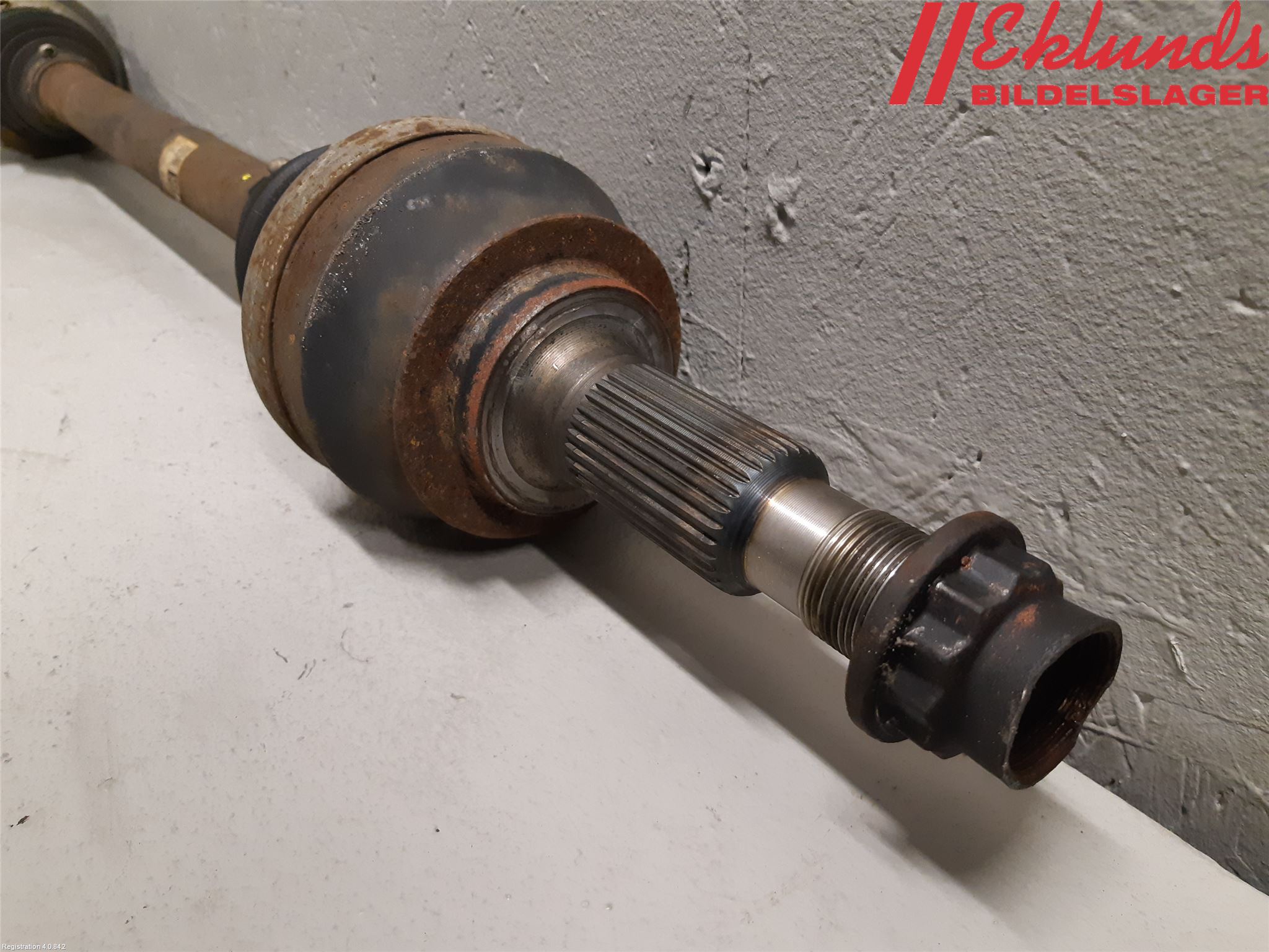 Lexus IS 250/350 14-20 Drivaxel Bak Höger