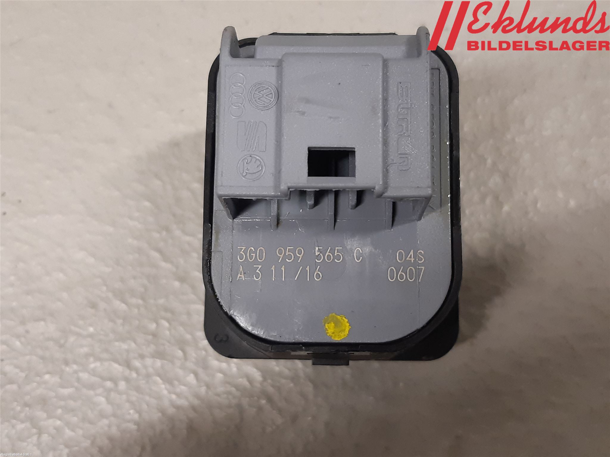 Volkswagen VW PASSAT 15-19 Strömställare Spegel