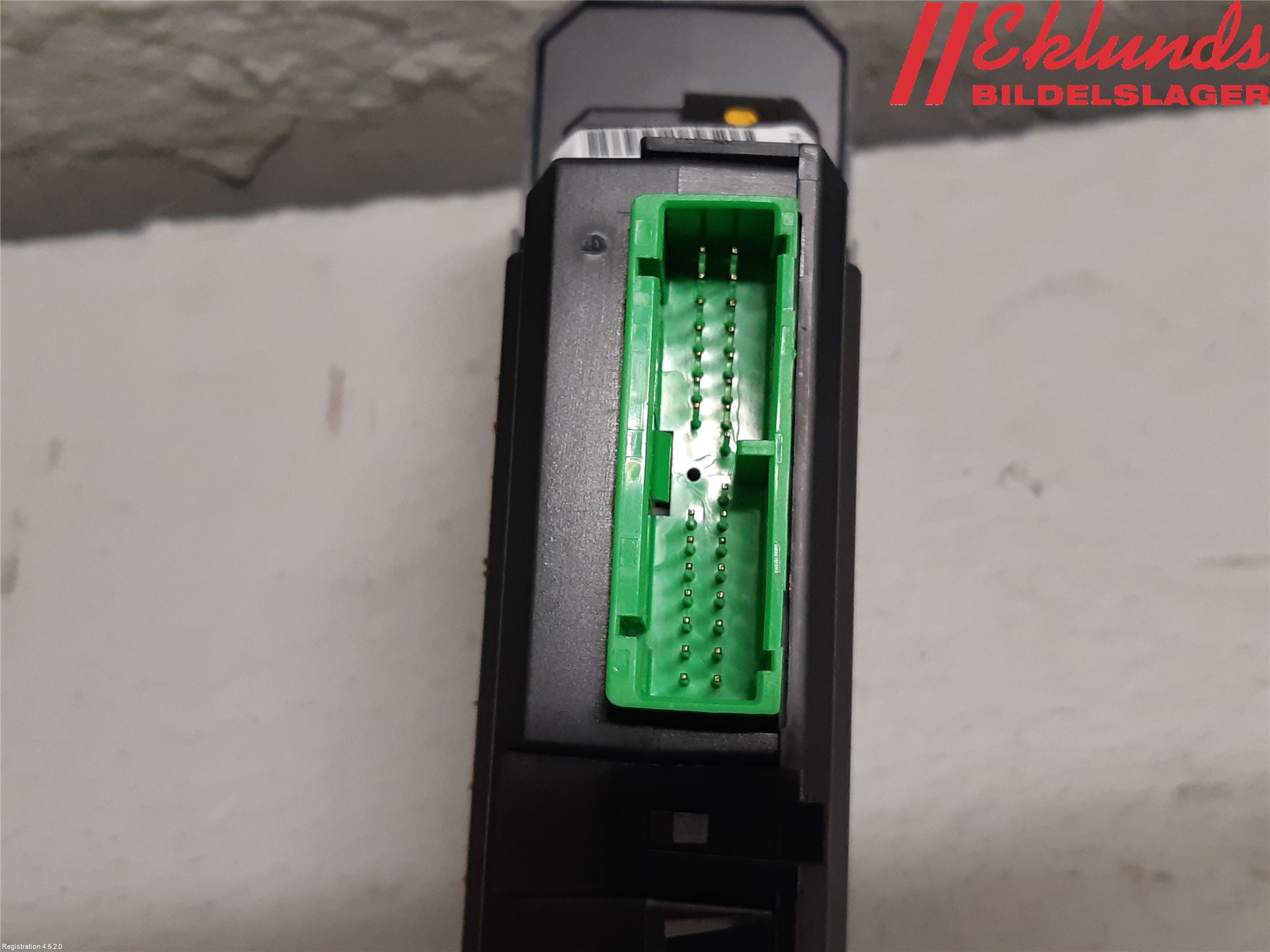 Volvo S60 05-10 Strömställare Elhiss