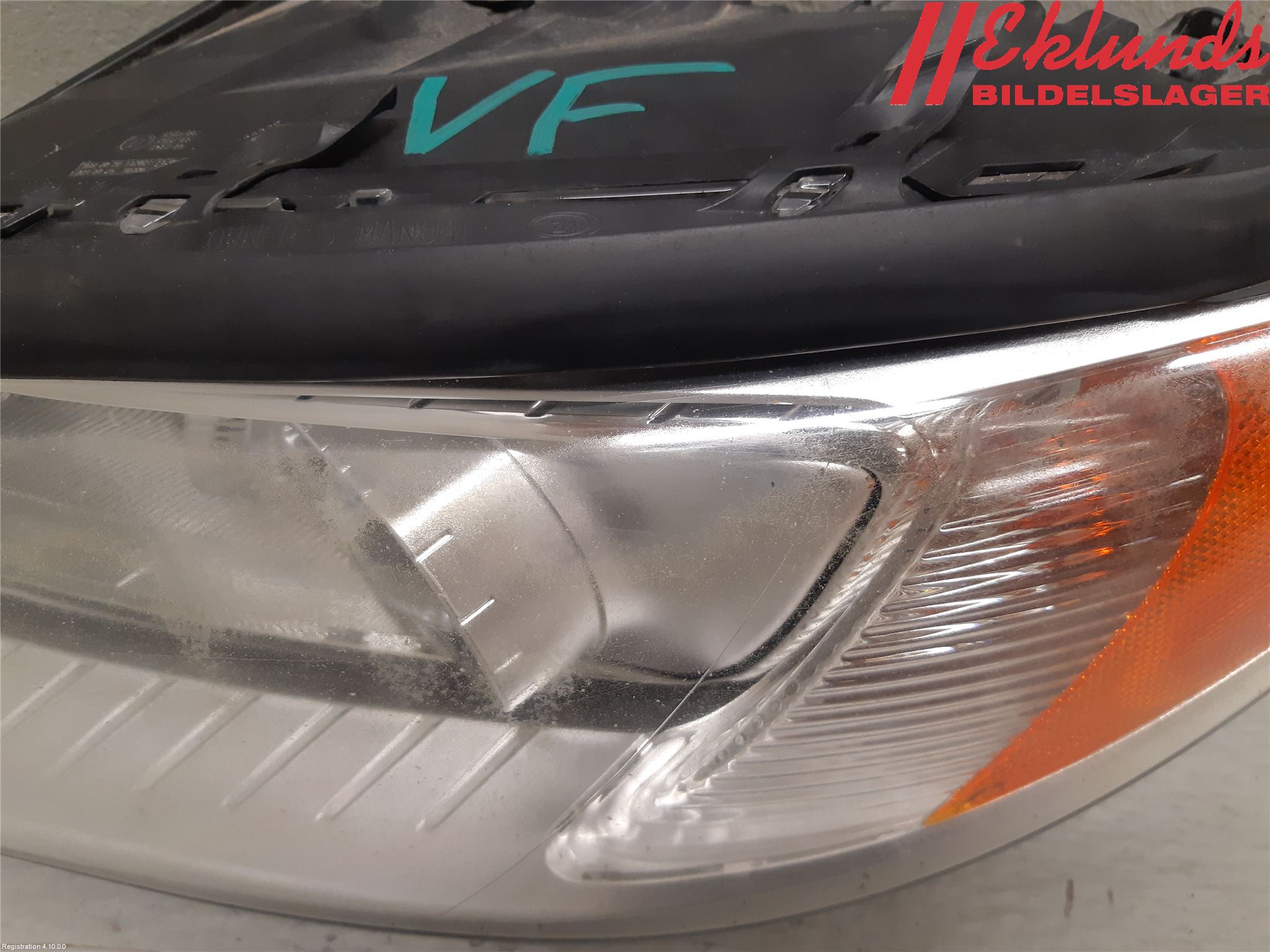 Volvo V70 08-13 Strålkastare Vänster