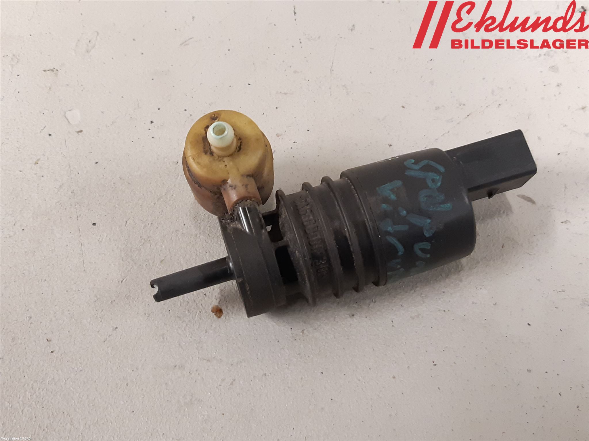 Volkswagen VW PASSAT 05-11 Spolarpump Vindruta