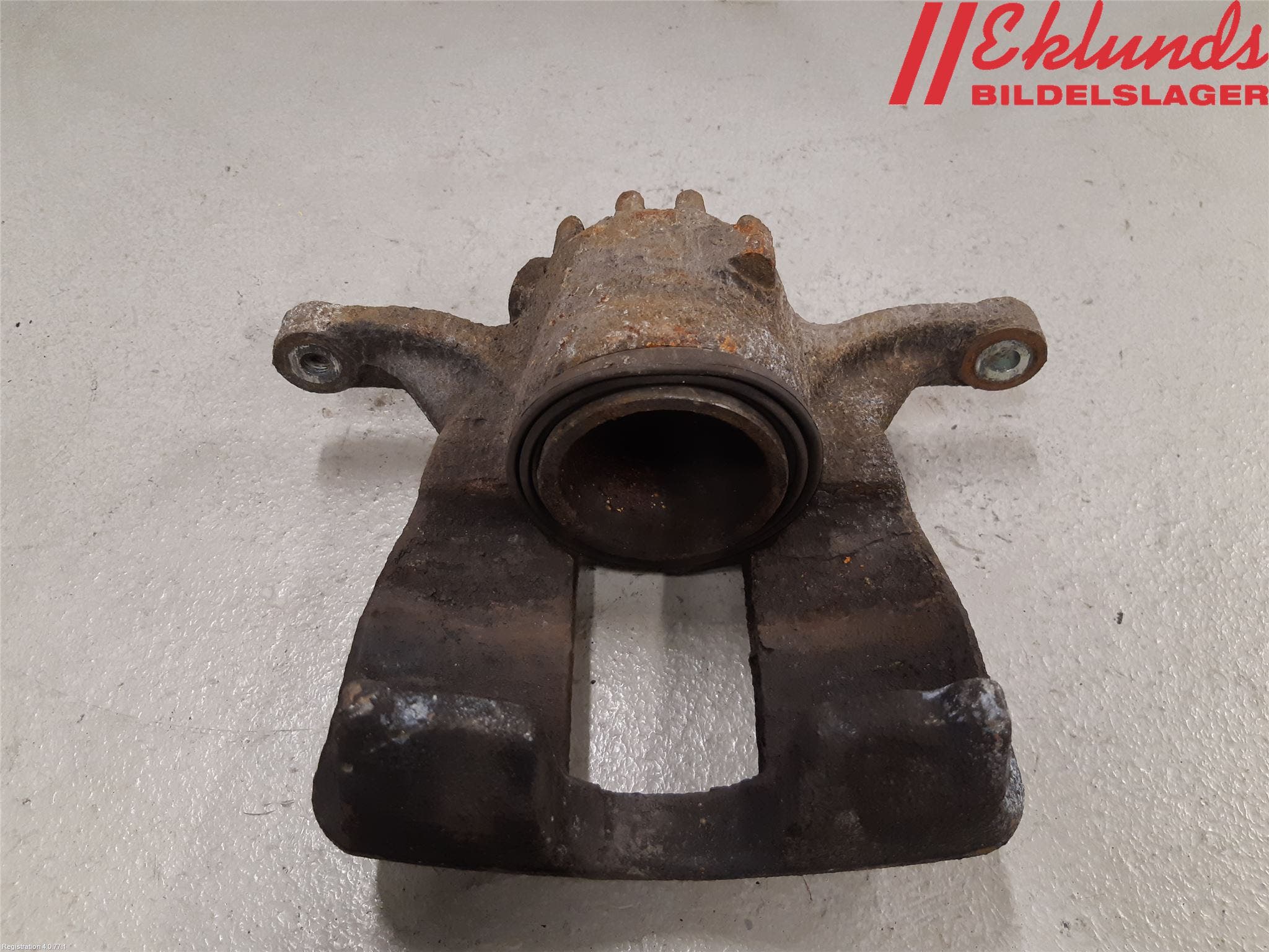 Opel VIVARO 15-19 Bromsok Fram Vänster