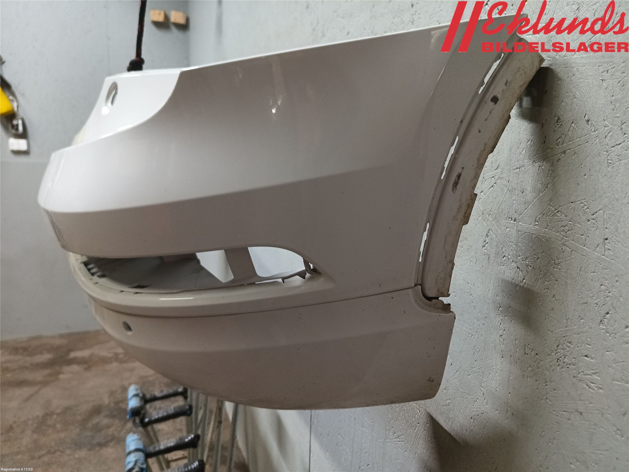 Audi Q3 8U 12-18 Stötfångarbeklädnad Bak
