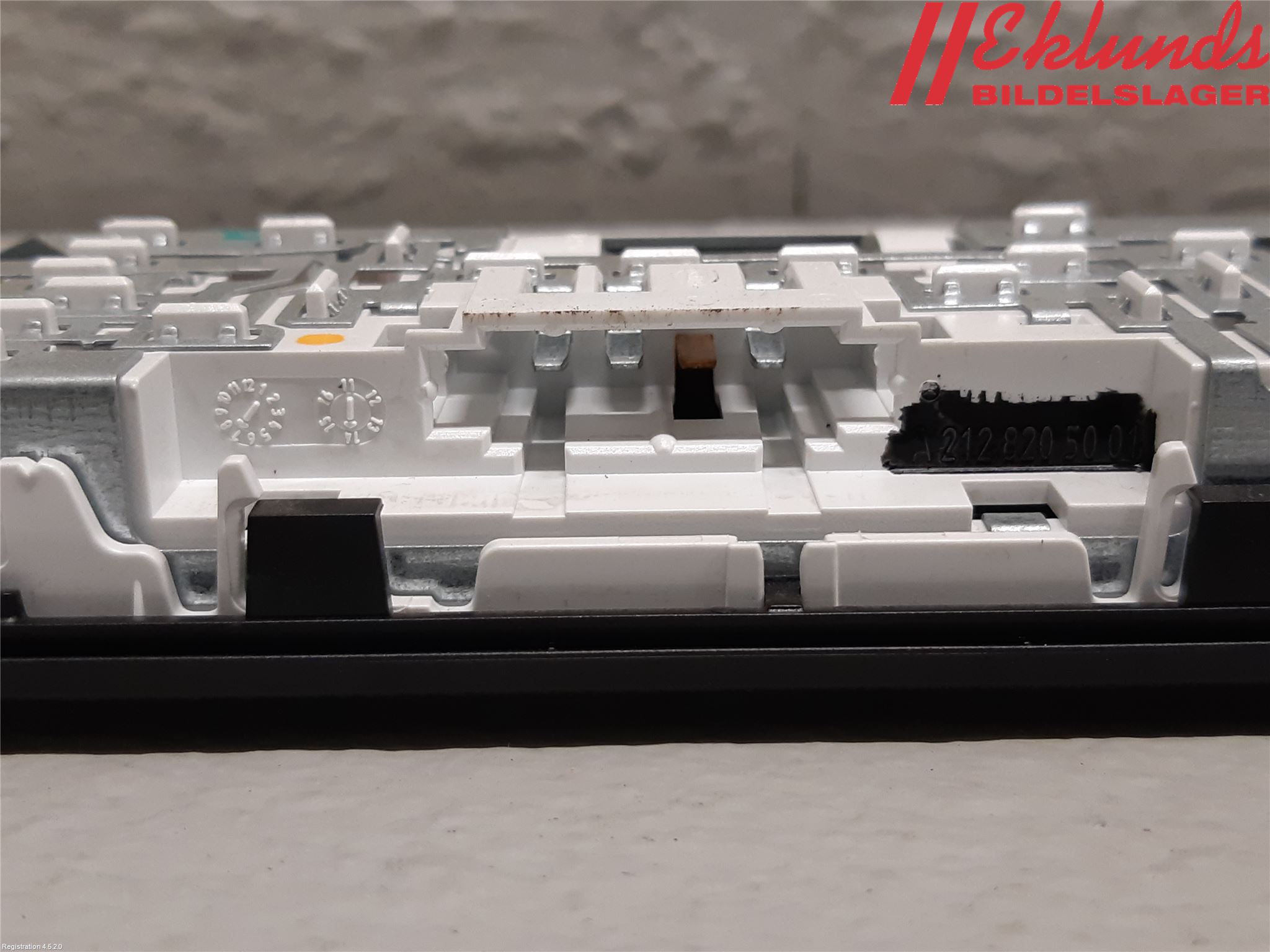 Mercedes-Benz MB E-KLASS (W212) 09-16 Innerbelysning