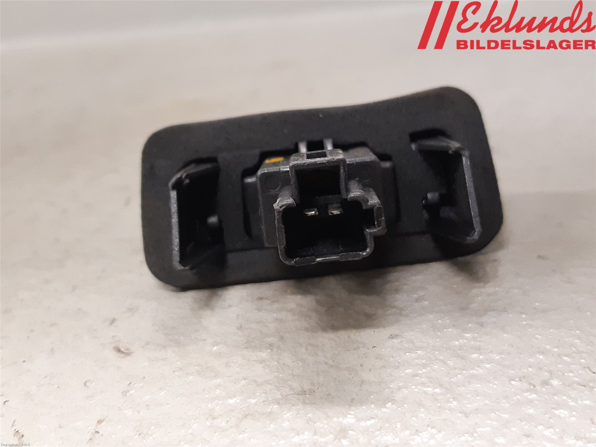 Toyota COROLLA 19- Skylt Belysning