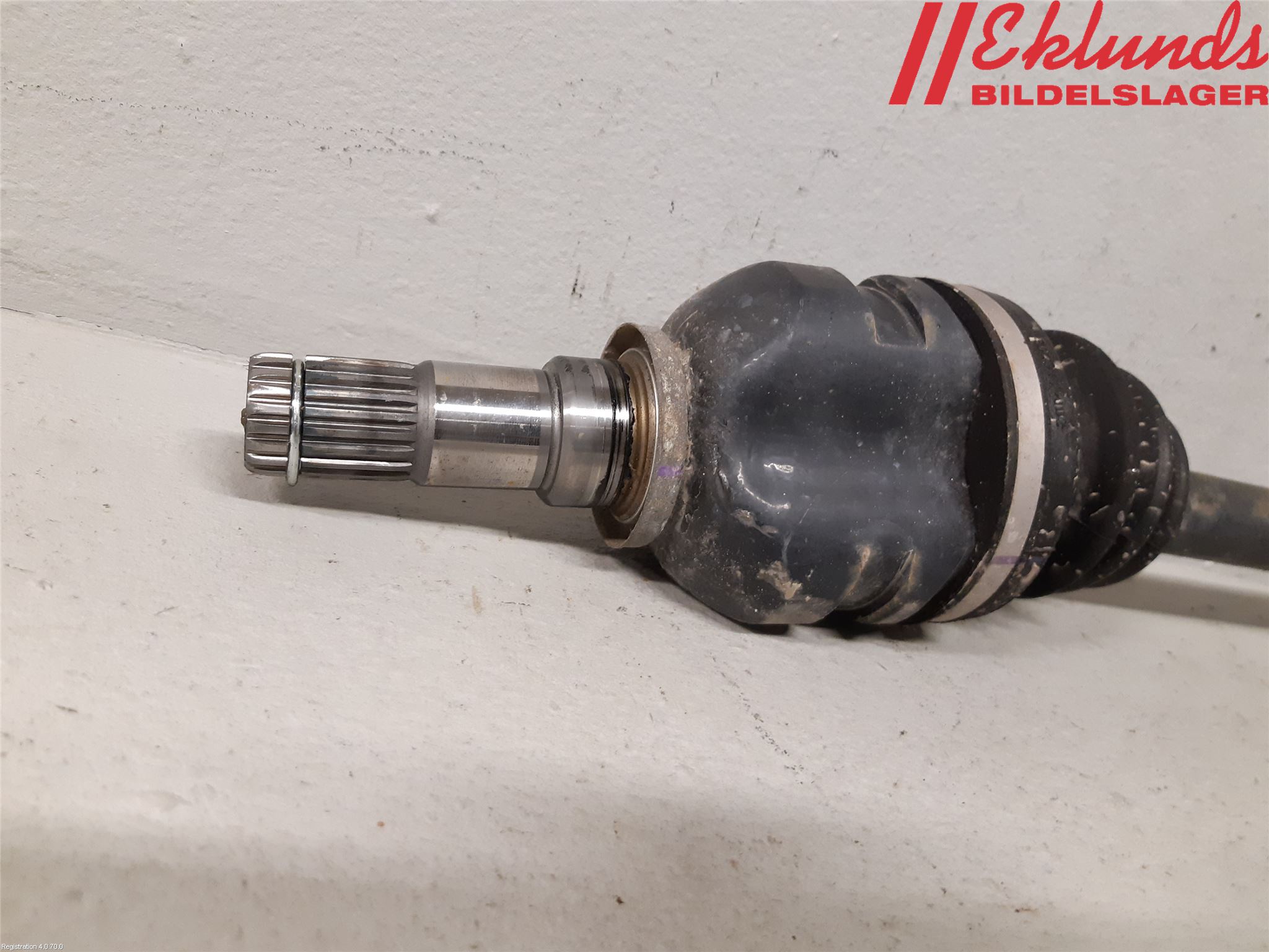 Toyota AURIS 10-12 Drivaxel Fram Vänster