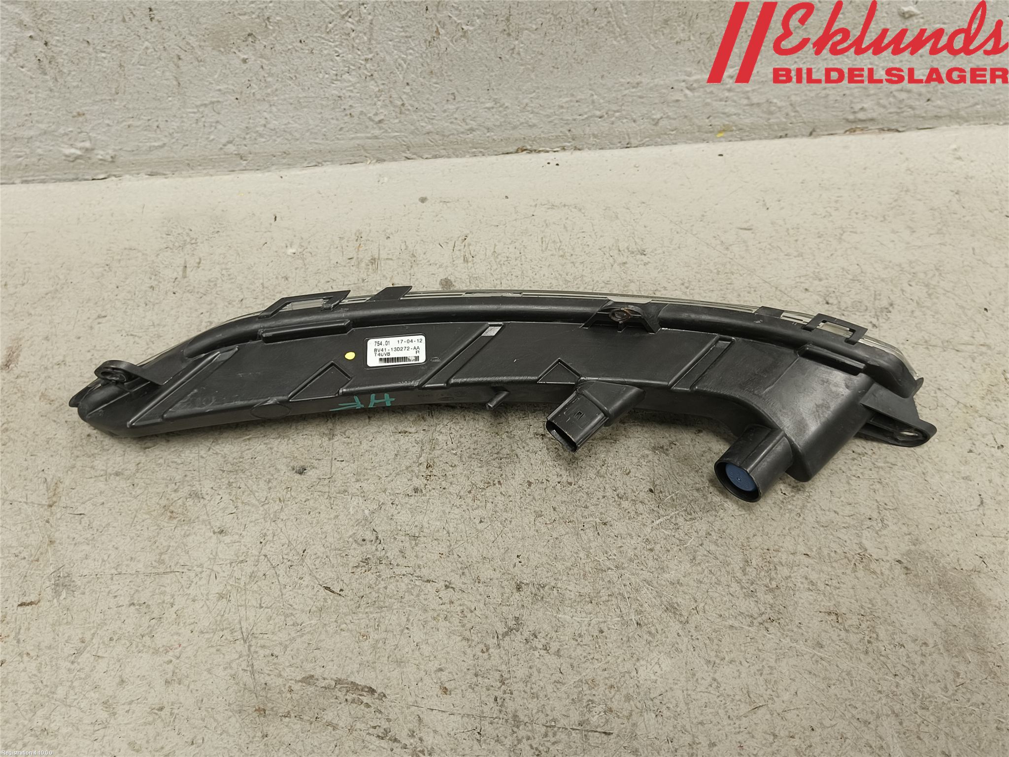 Ford KUGA 08-12 Positionsljus Fram Hö