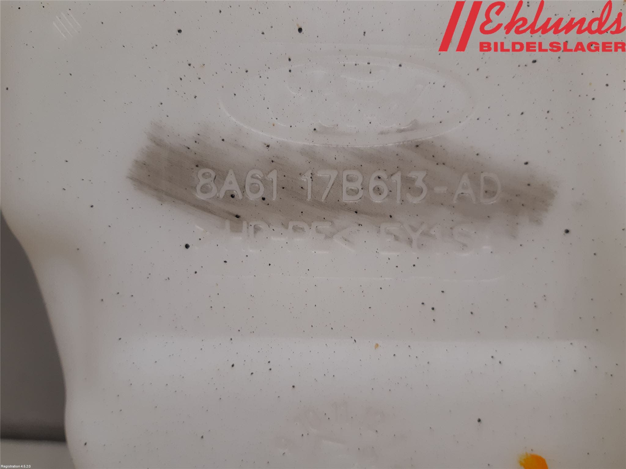 Ford FIESTA 09-12 Spolartank Vindruta