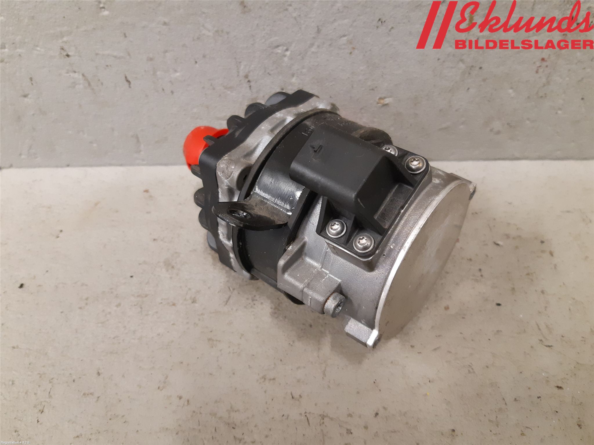 Volvo XC90/RECHARGE 16- Vattenpump