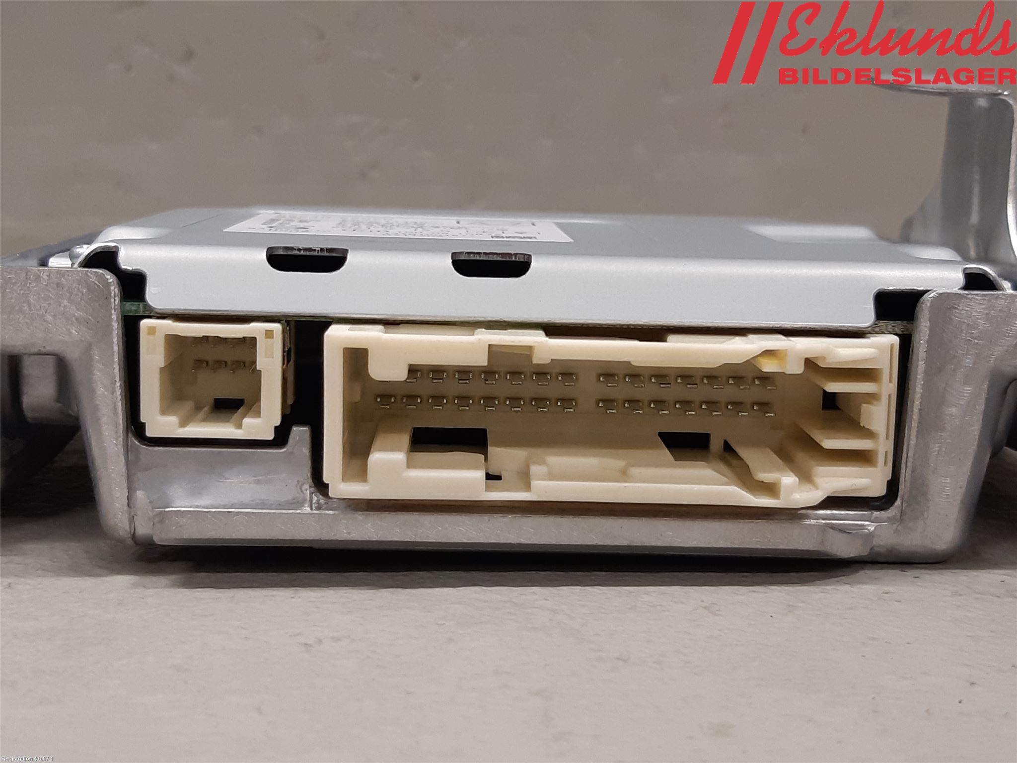 Toyota YARIS XP21 20- Radio-Stereo Förstärkare