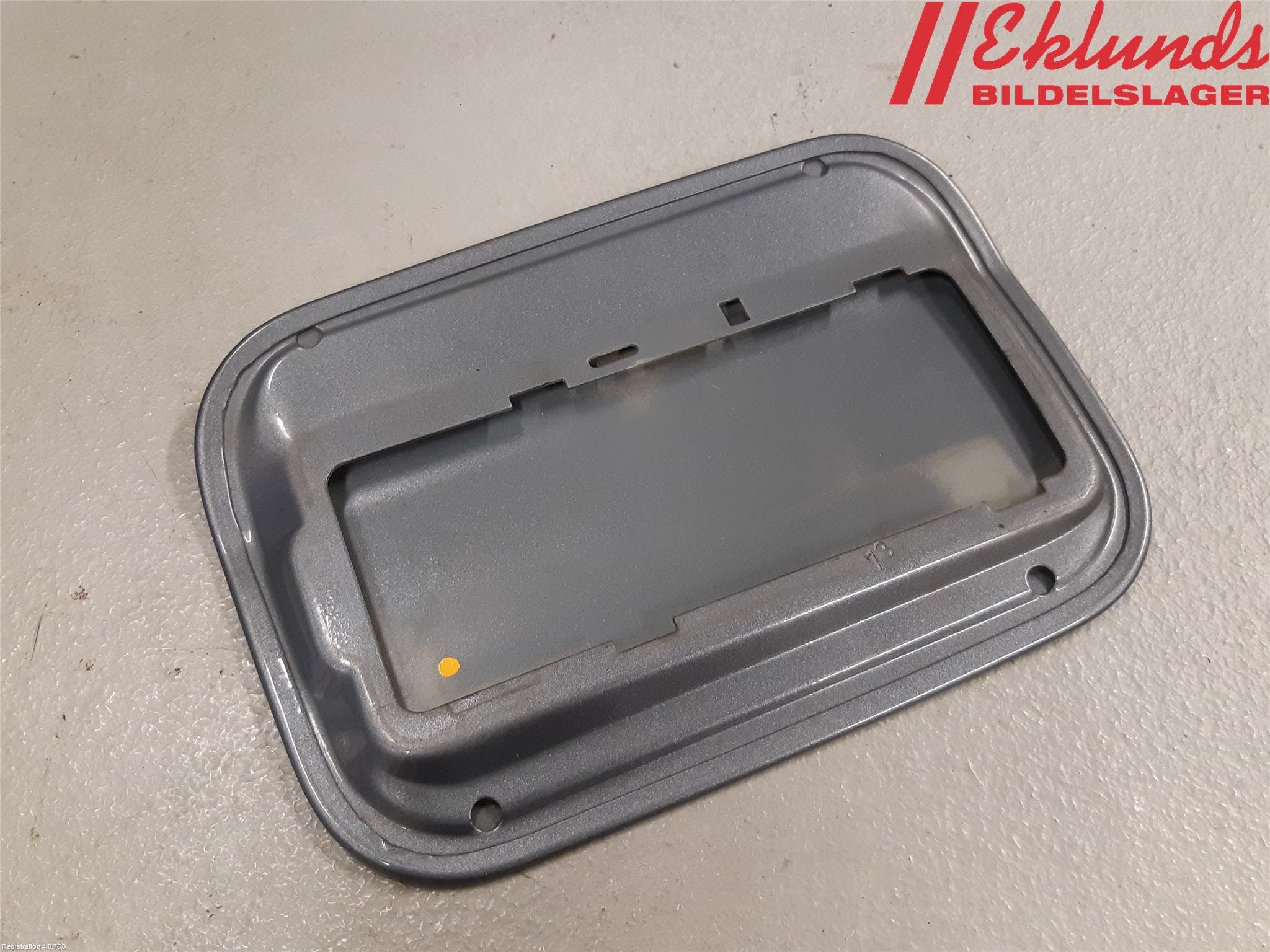 BMW 5 E60/61 Sed/Tou 02-10 Tanklucka