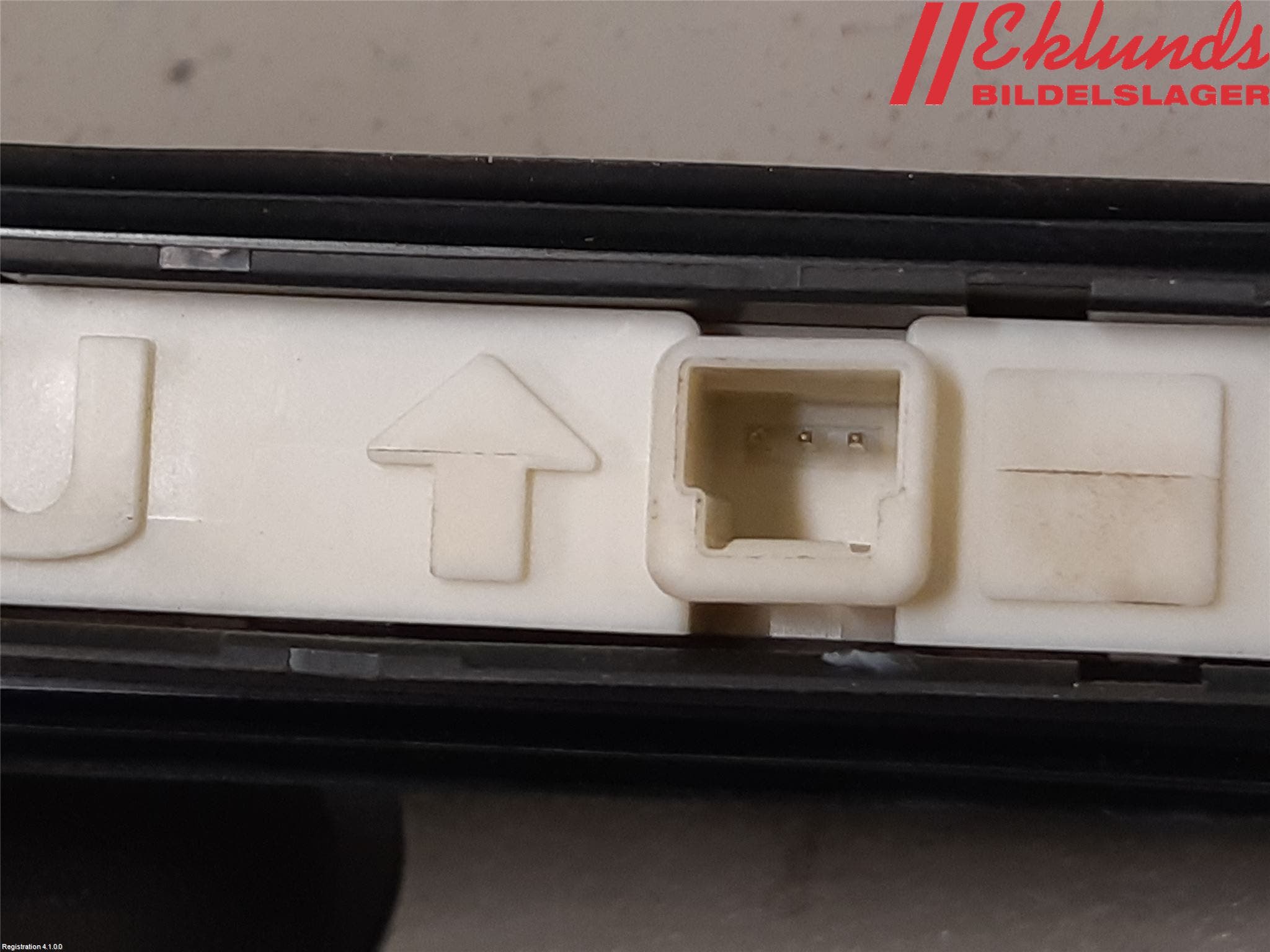 Toyota AVENSIS 16-18 Bakluckehandtag