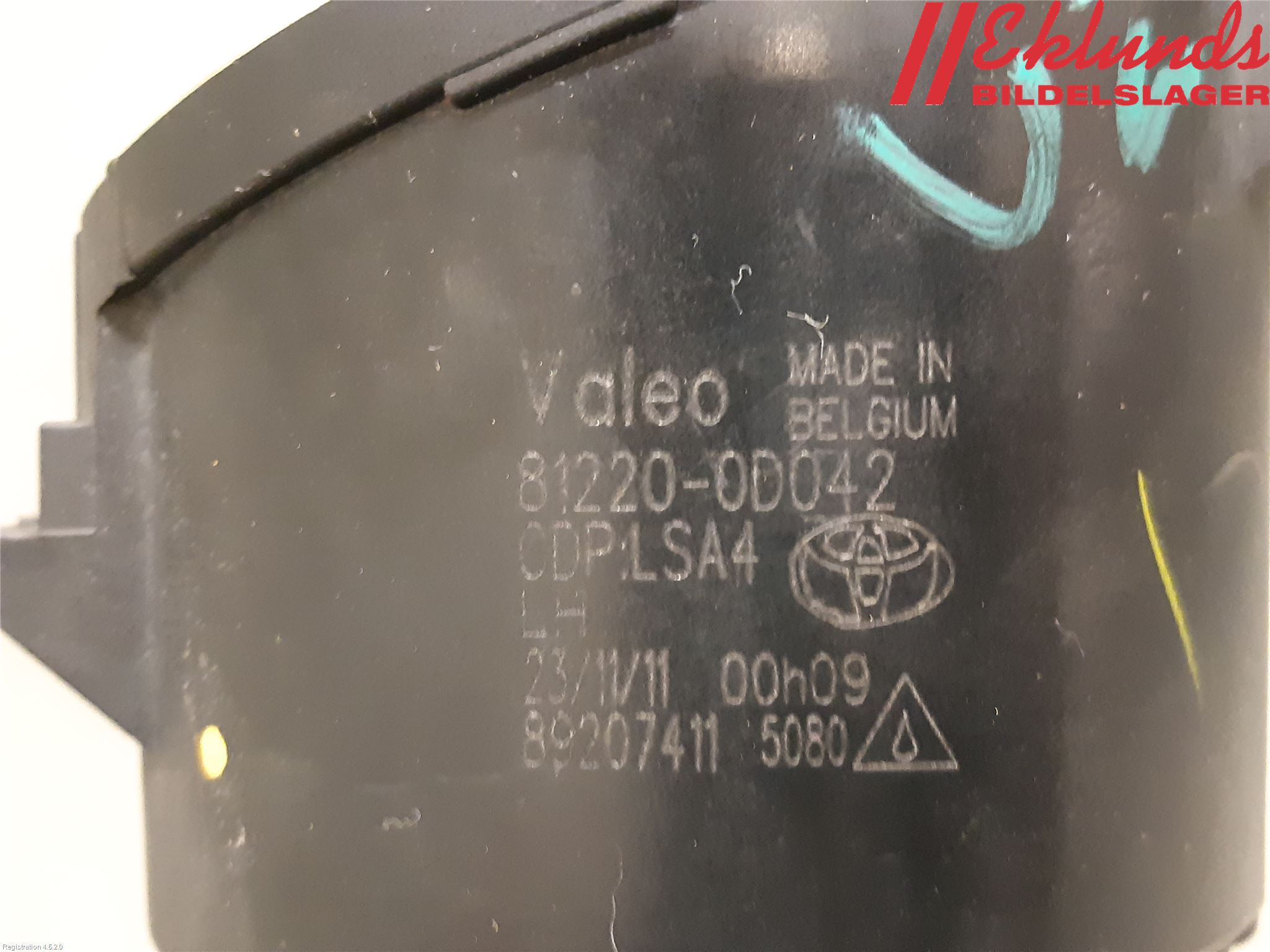 Toyota AURIS 10-12 Dimljus-Varselljus Fram
