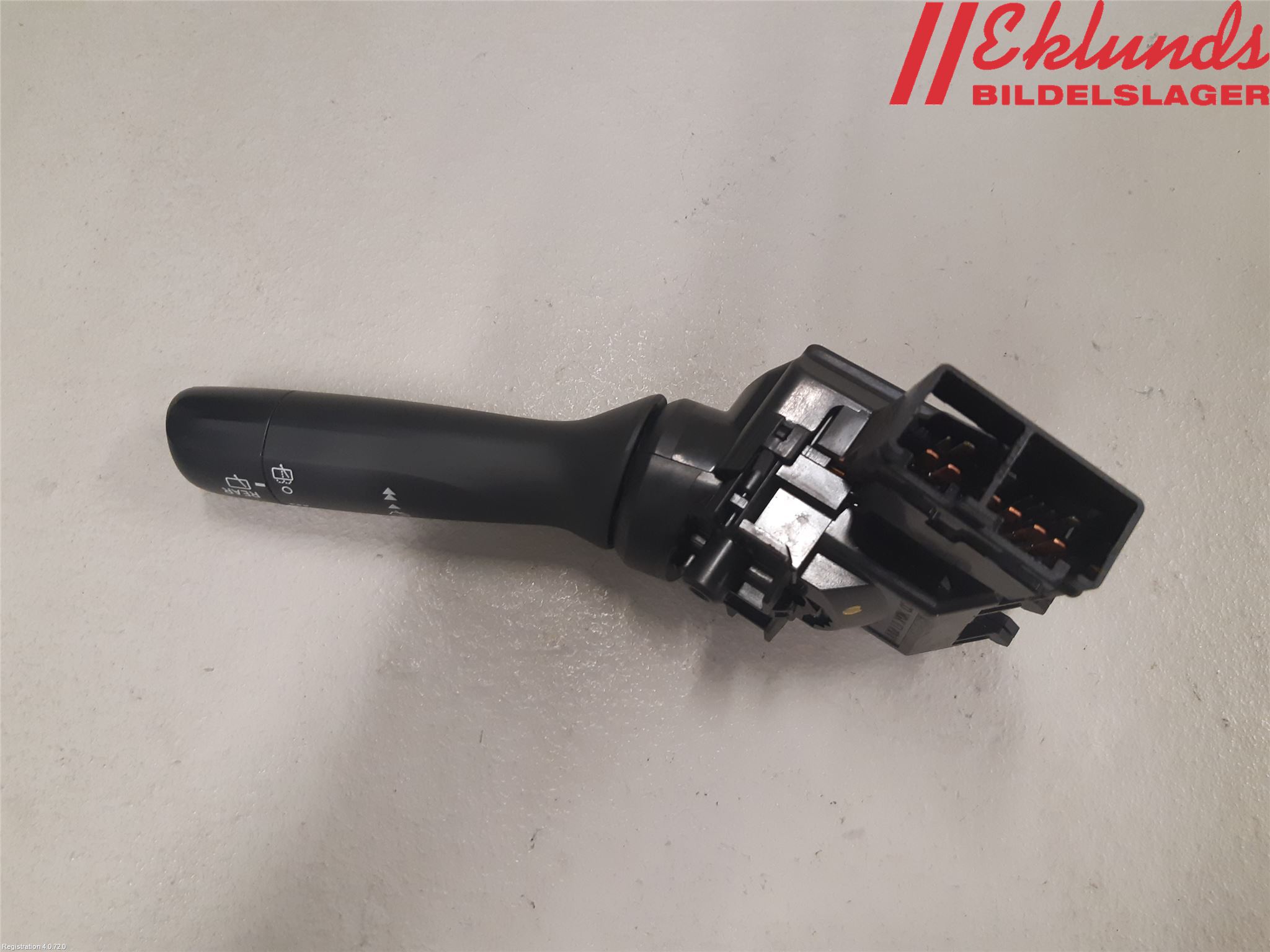 Toyota VERSO-S 11-16 Spak Torkar-Spolomk