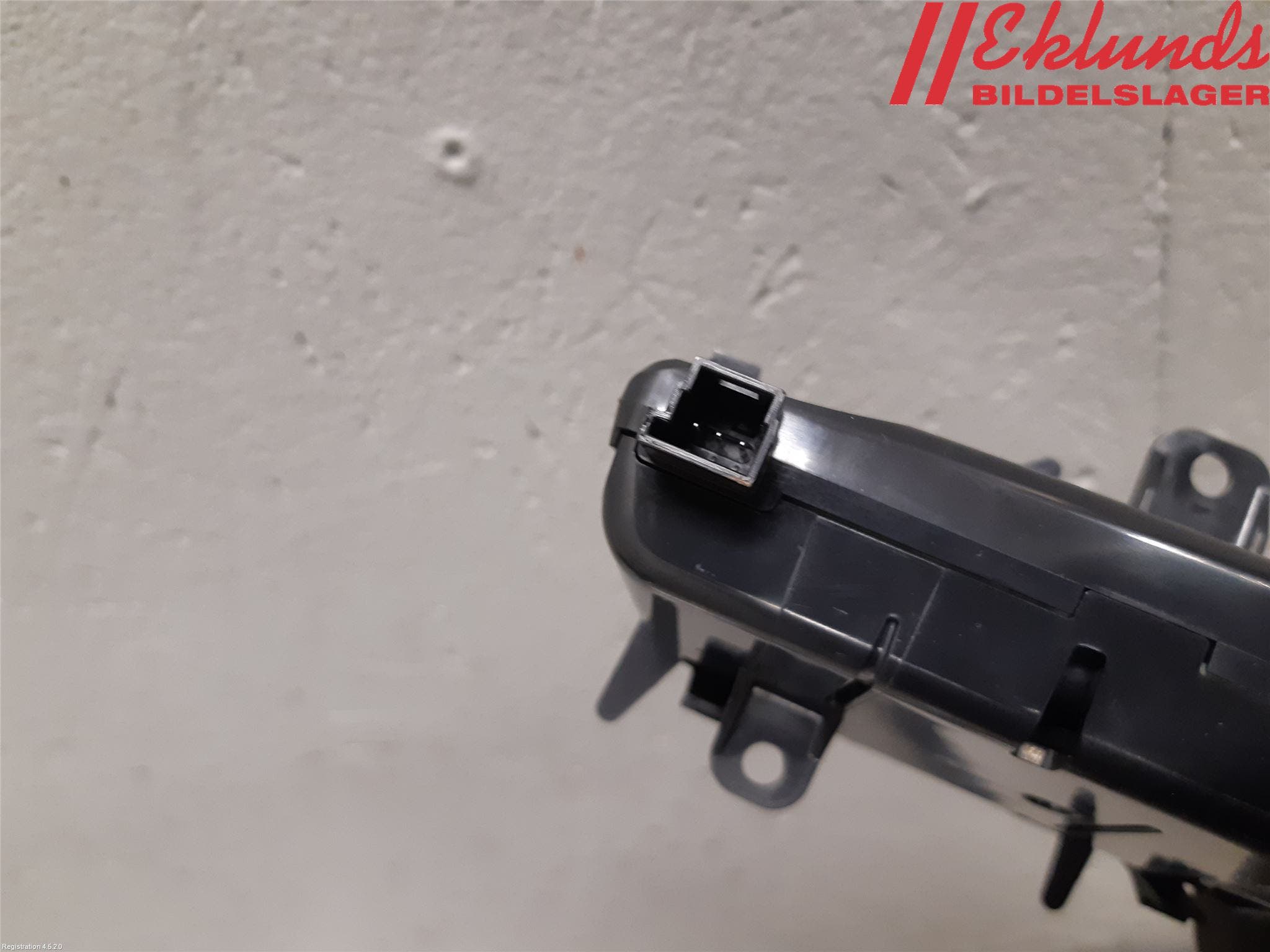 Mercedes-Benz MB C-KLASS (W205) 14-21 Ac Styrenhet Ac Manöveren