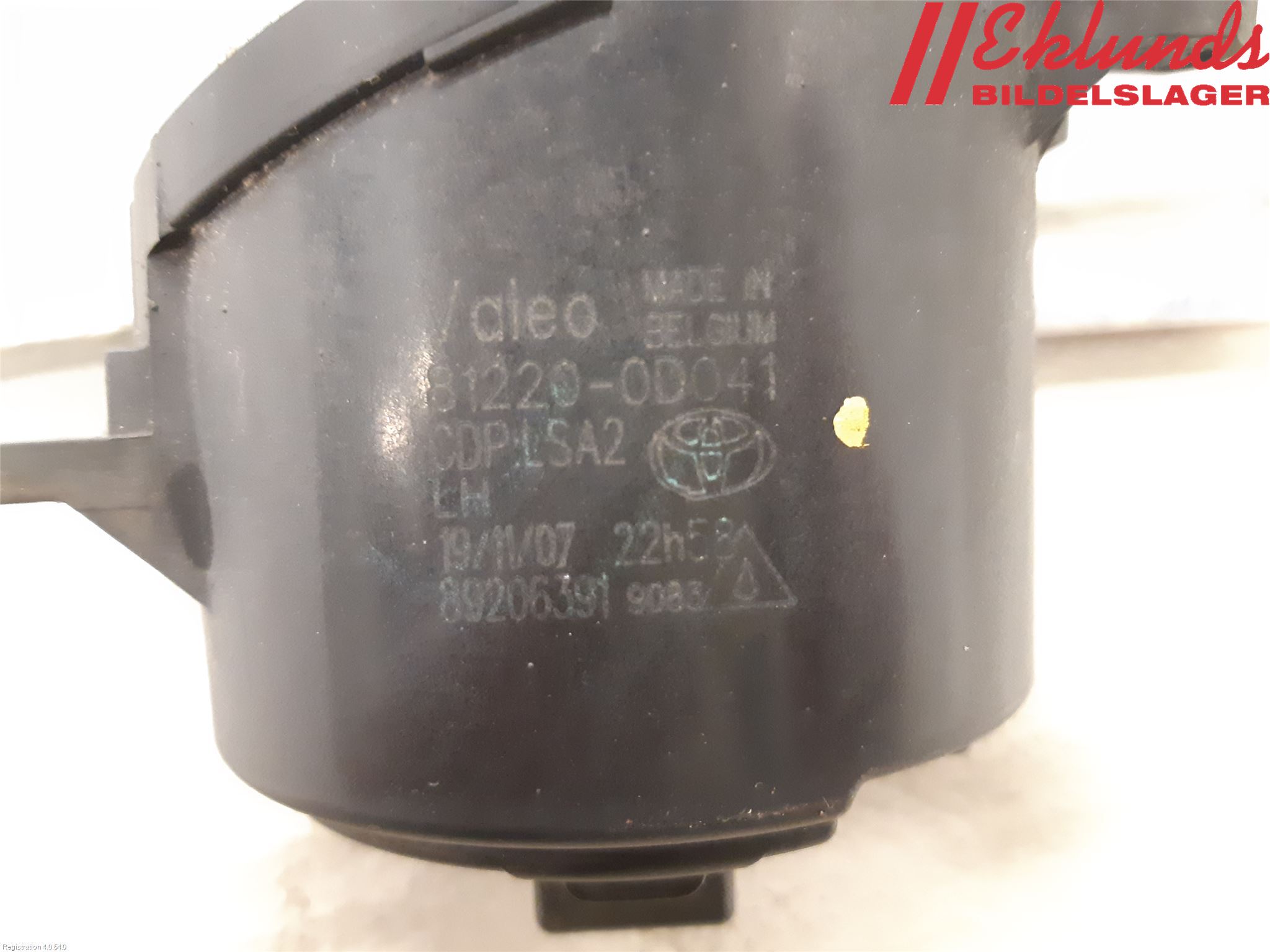 Toyota AVENSIS 07-08 Dimljus-Varselljus Fram