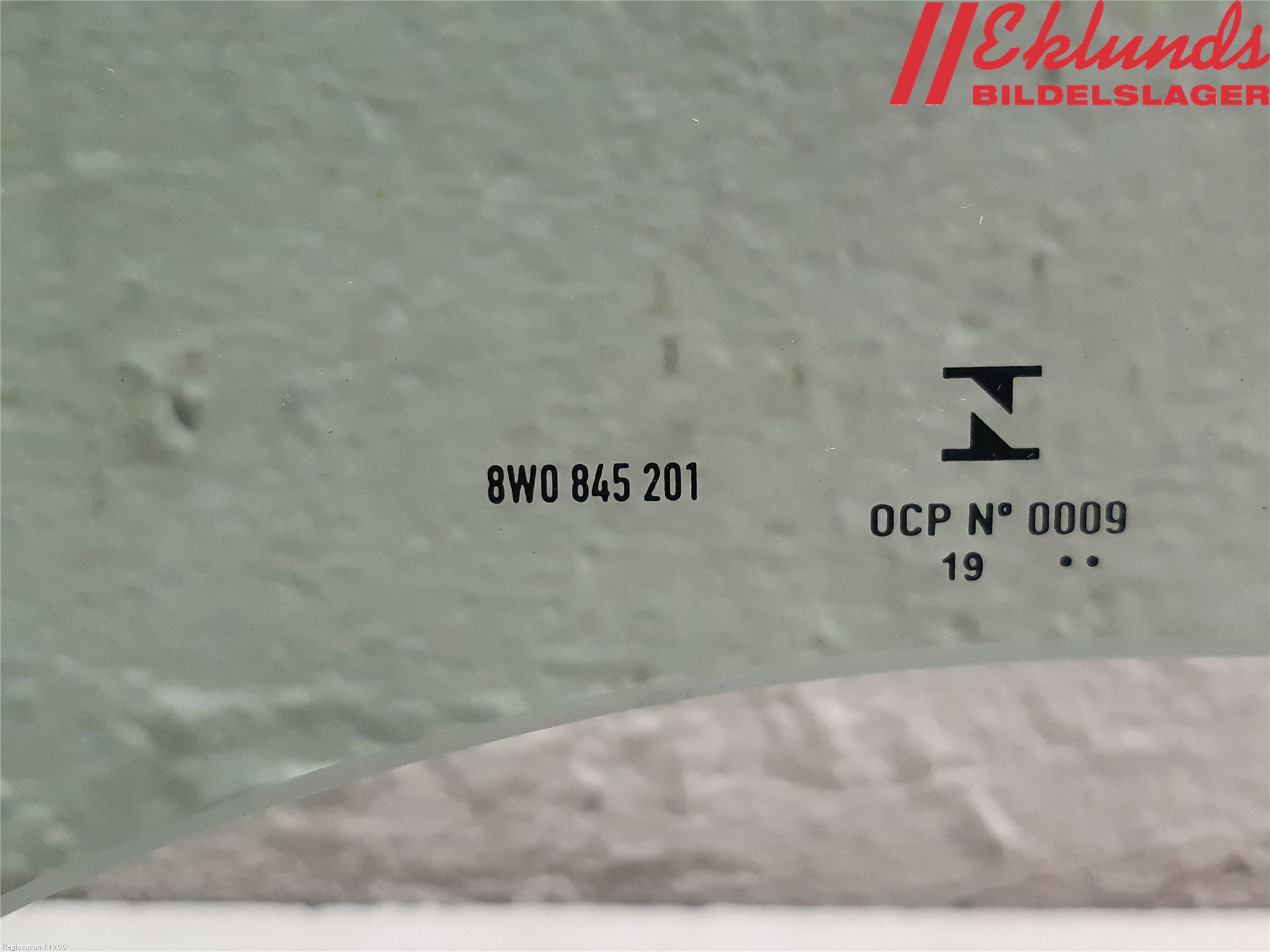 Audi A4/S4 B9 20- Dörruta Fram Vänster