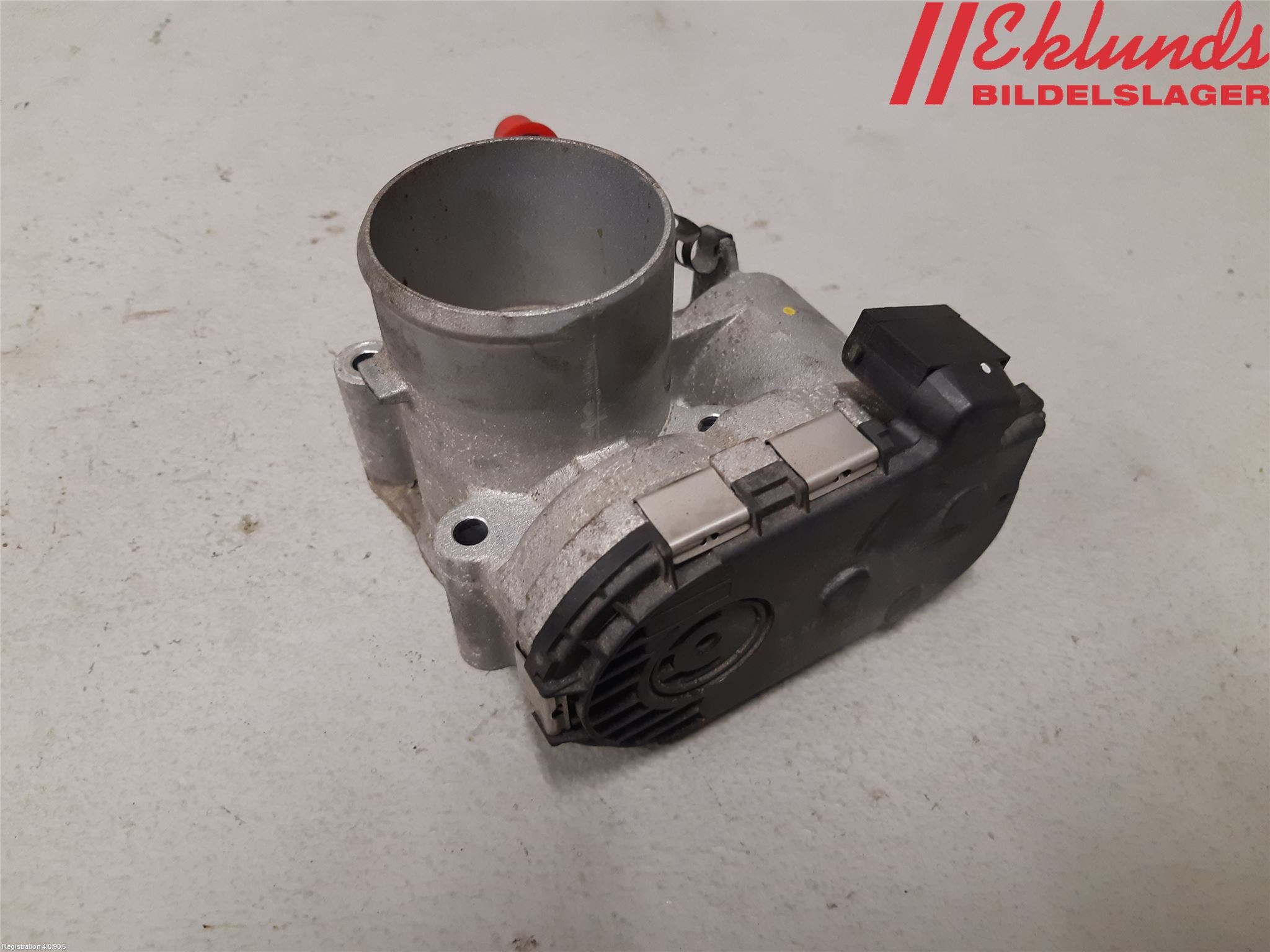 Kia RIO 12-16 Injspjällhus