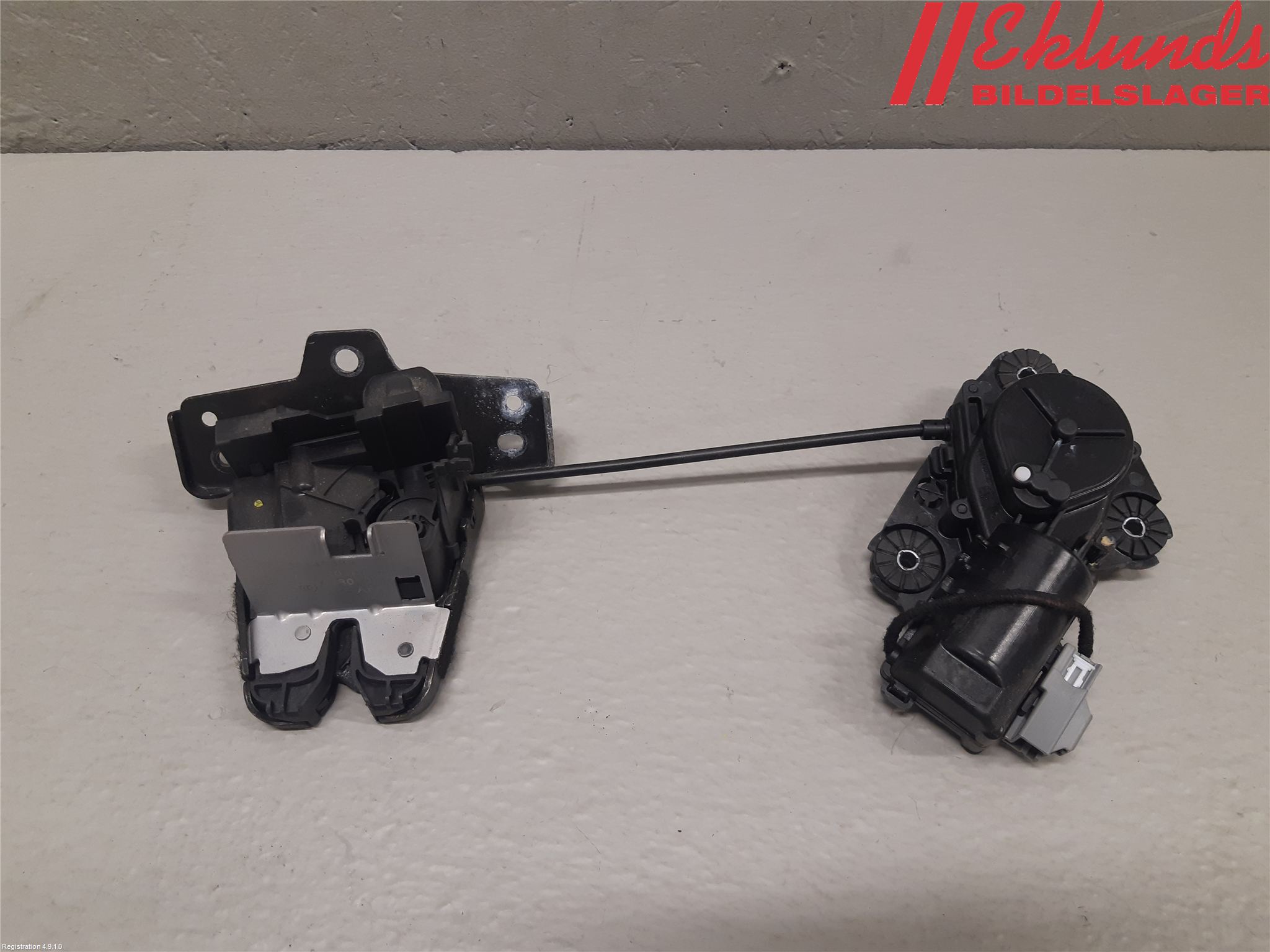 Volvo V60 19- Låskista Baklucka