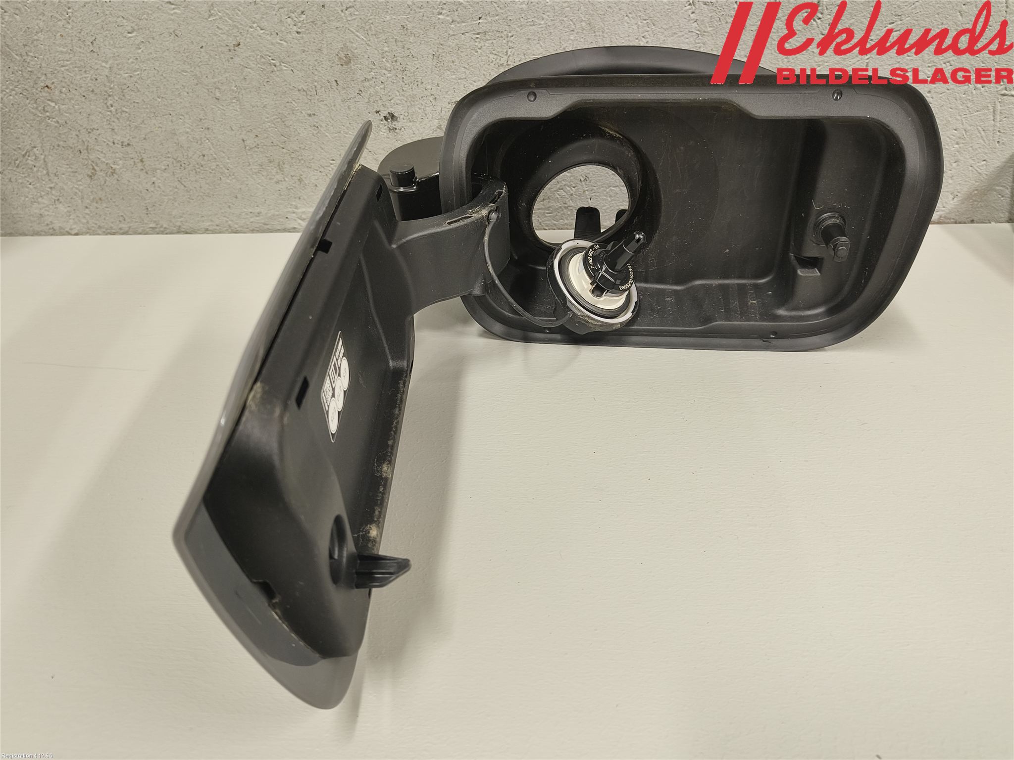 BMW 5 G30/G31/F90 17-23 Tanklucka