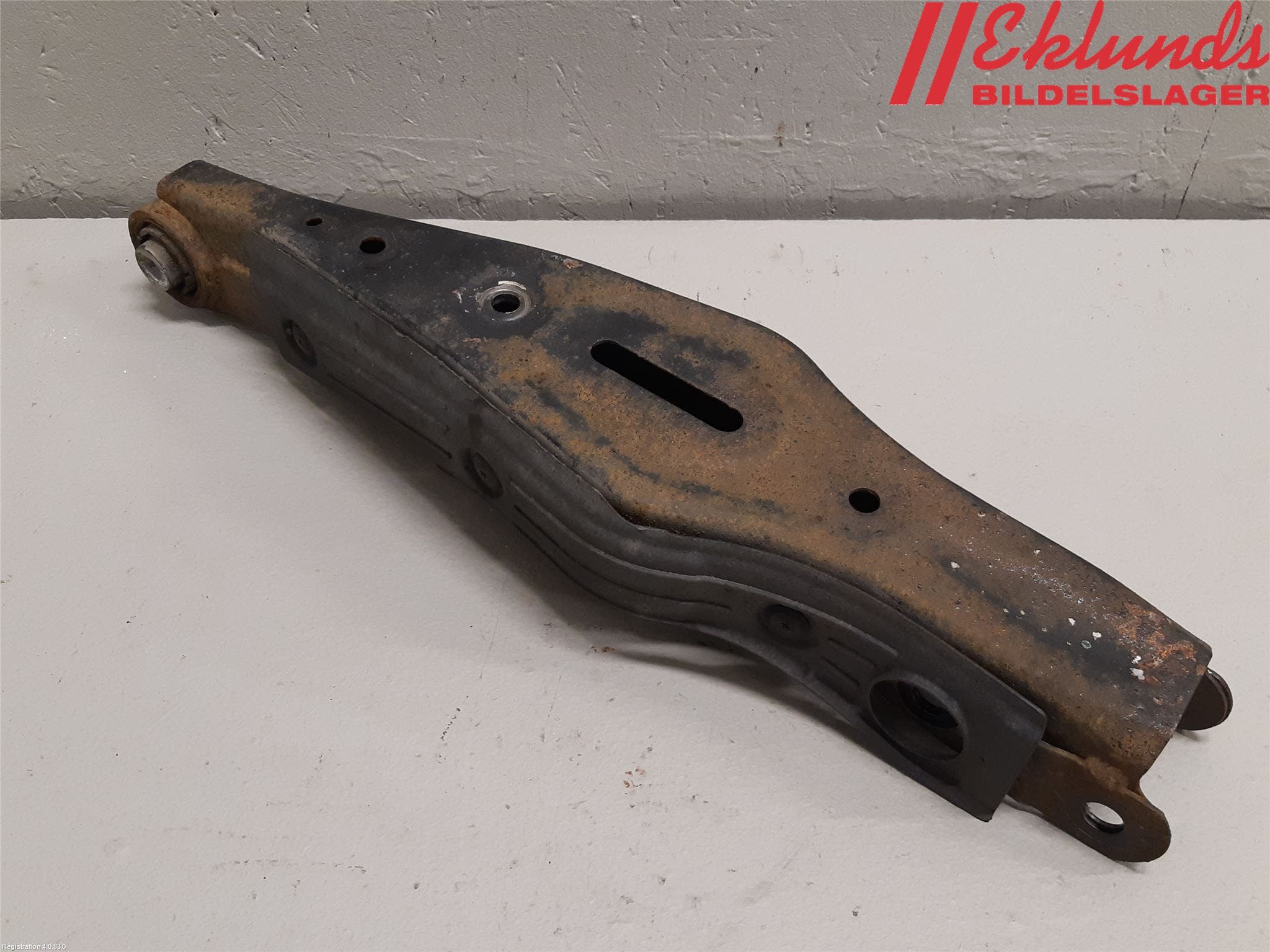 Kia SPORTAGE (QL) 16-21 Bärarm Bak Höger