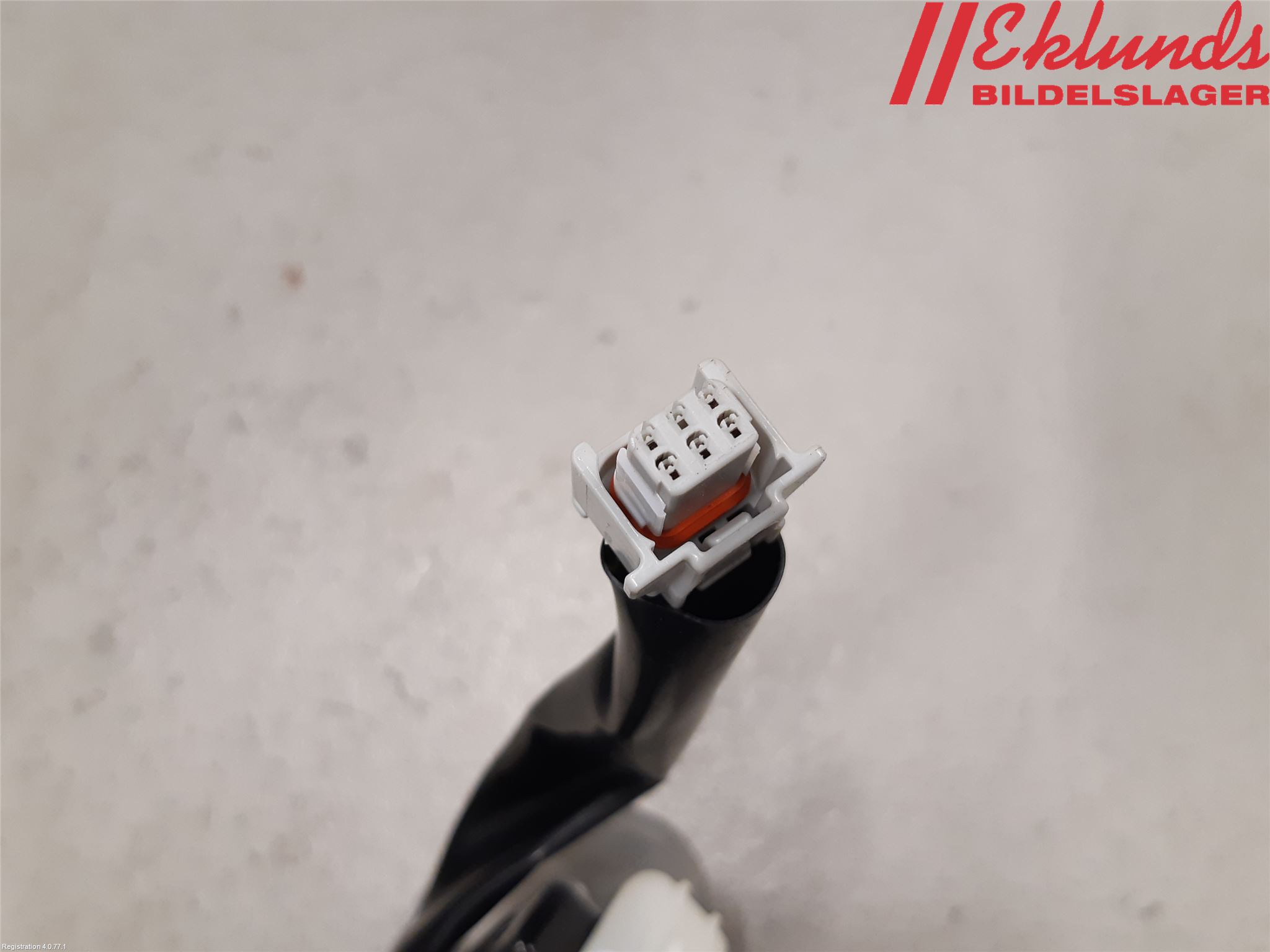 Toyota COROLLA 19- Låskista Baklucka