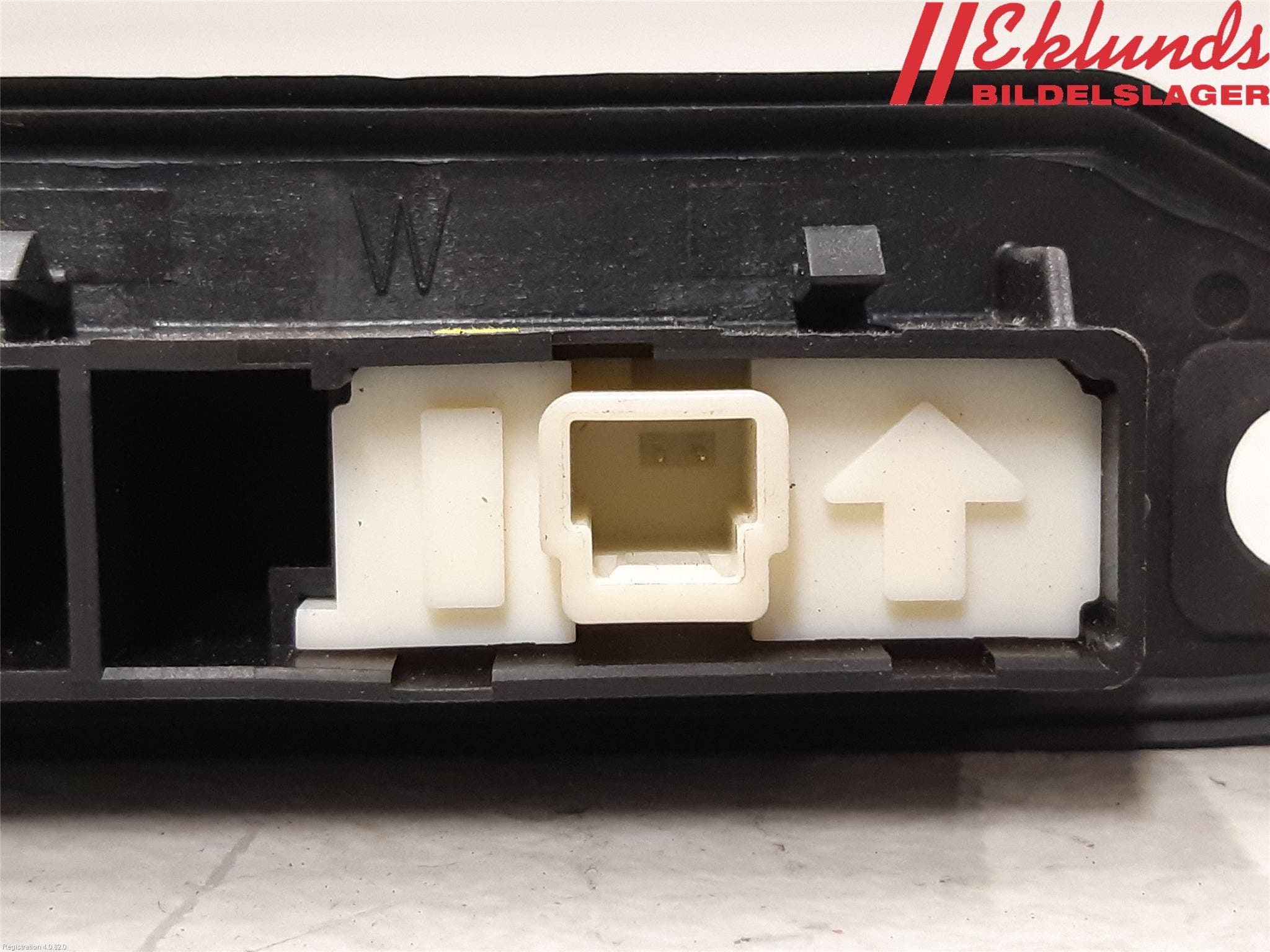 Toyota YARIS XP130 15-20 Bakluckehandtag