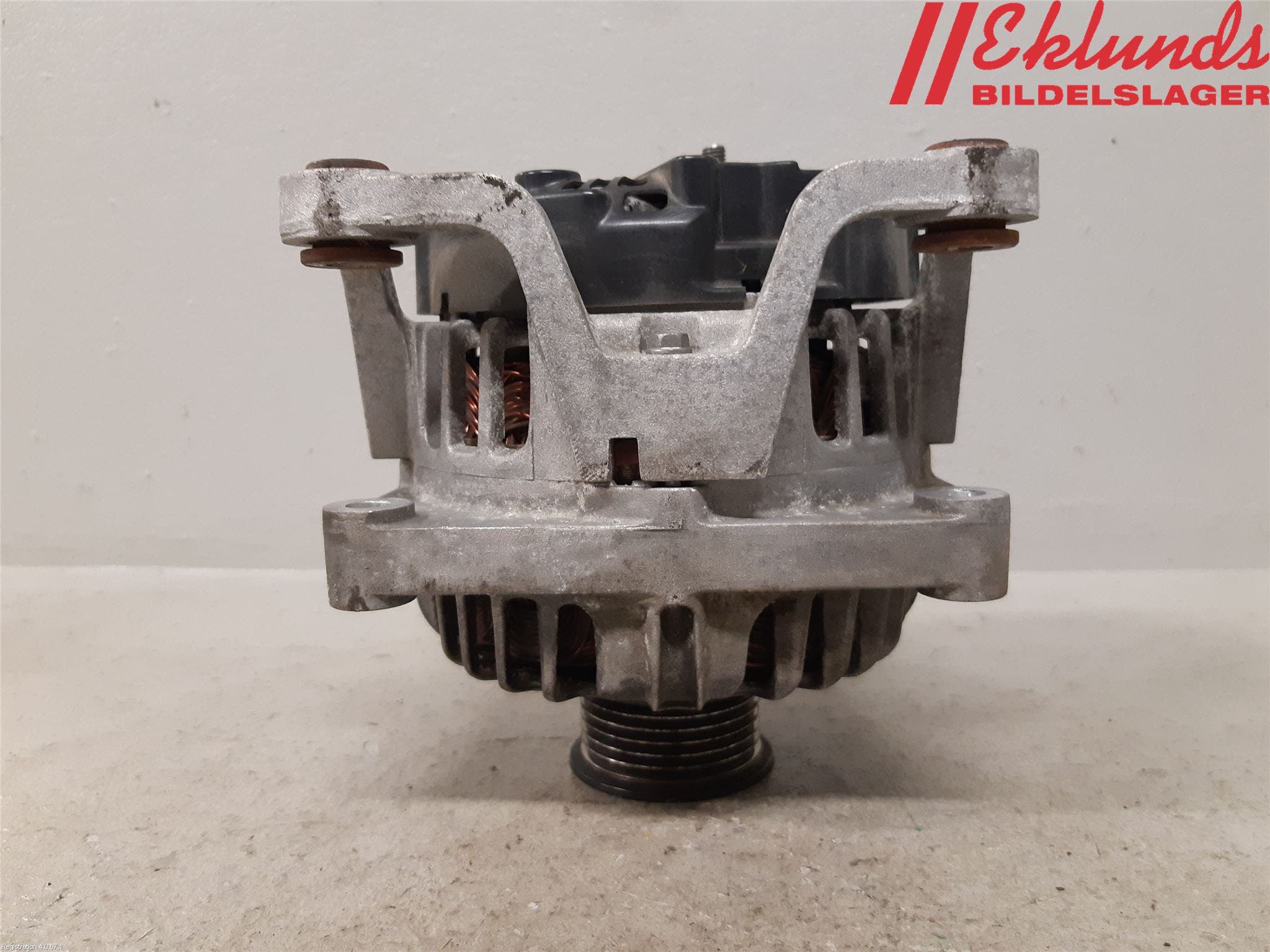 Opel ASTRA J 10-15 Generator