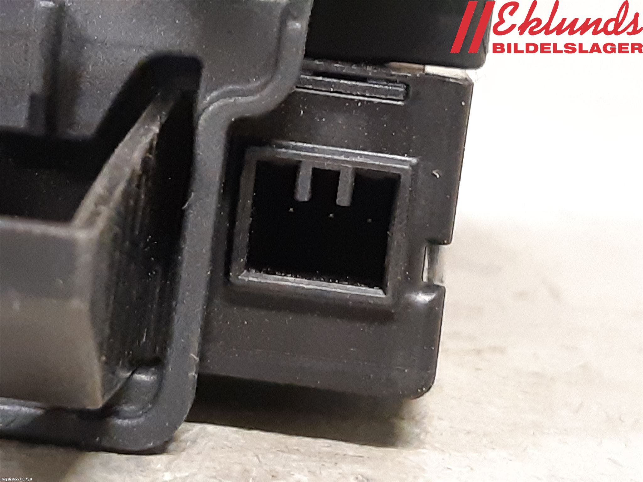 Volvo V60 CROSS COUNTRY 16-18 Rattlås-Tändlås Elektrisk