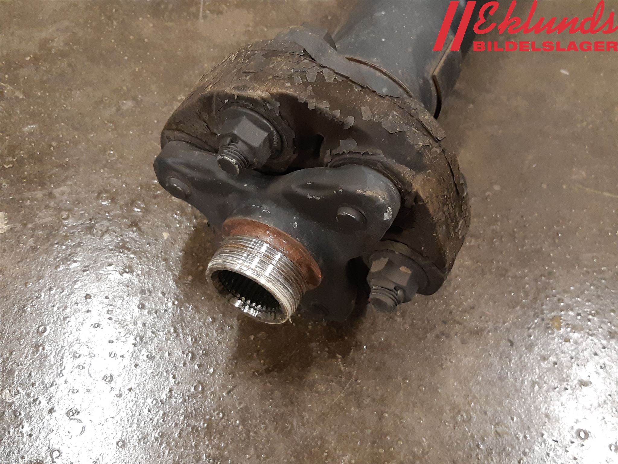 BMW 3 G20/G21/G80/G81 19- Mellanaxel Komp