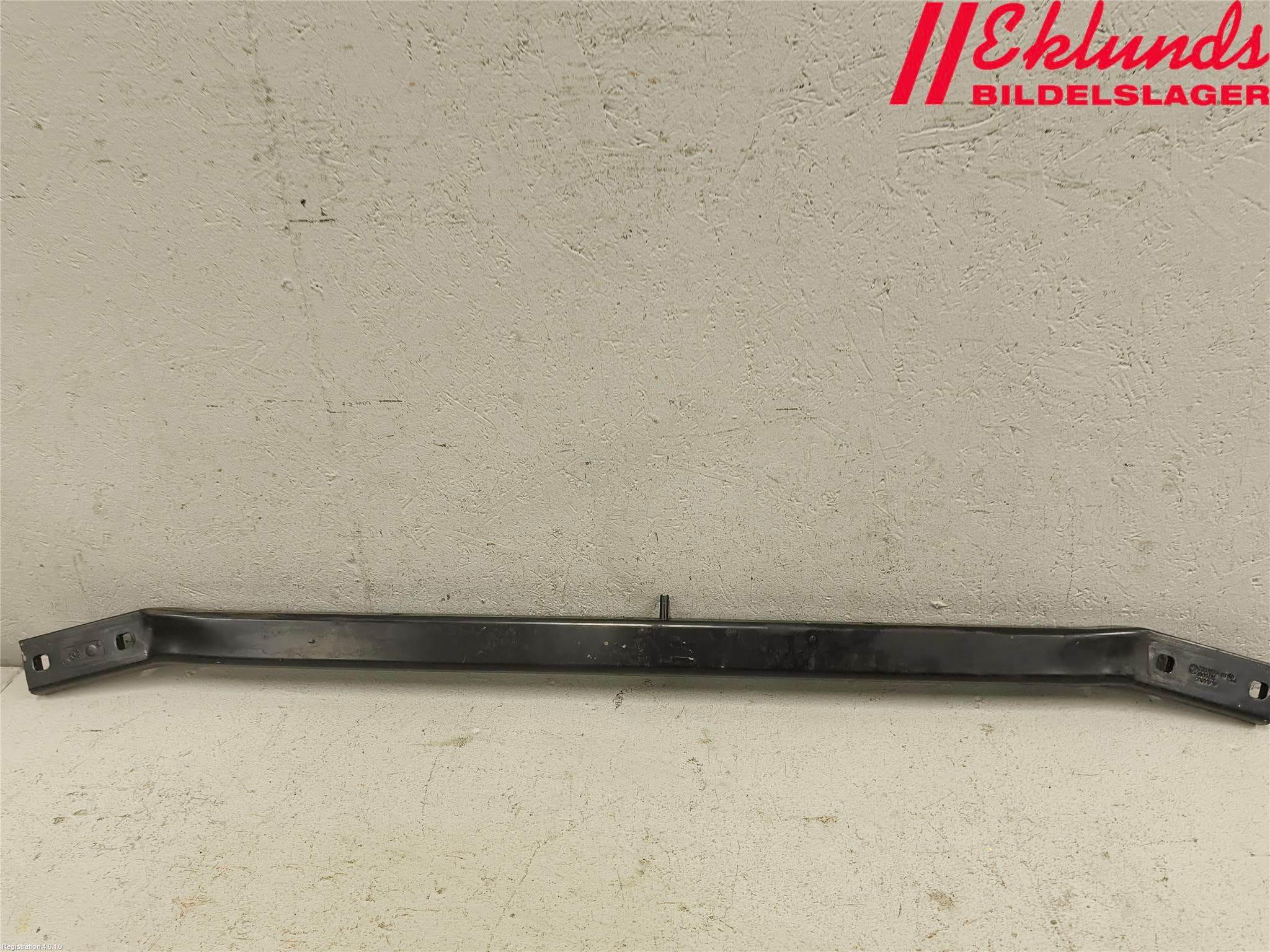 BMW 5 F10/F11/F18 09-17 Frontplåt