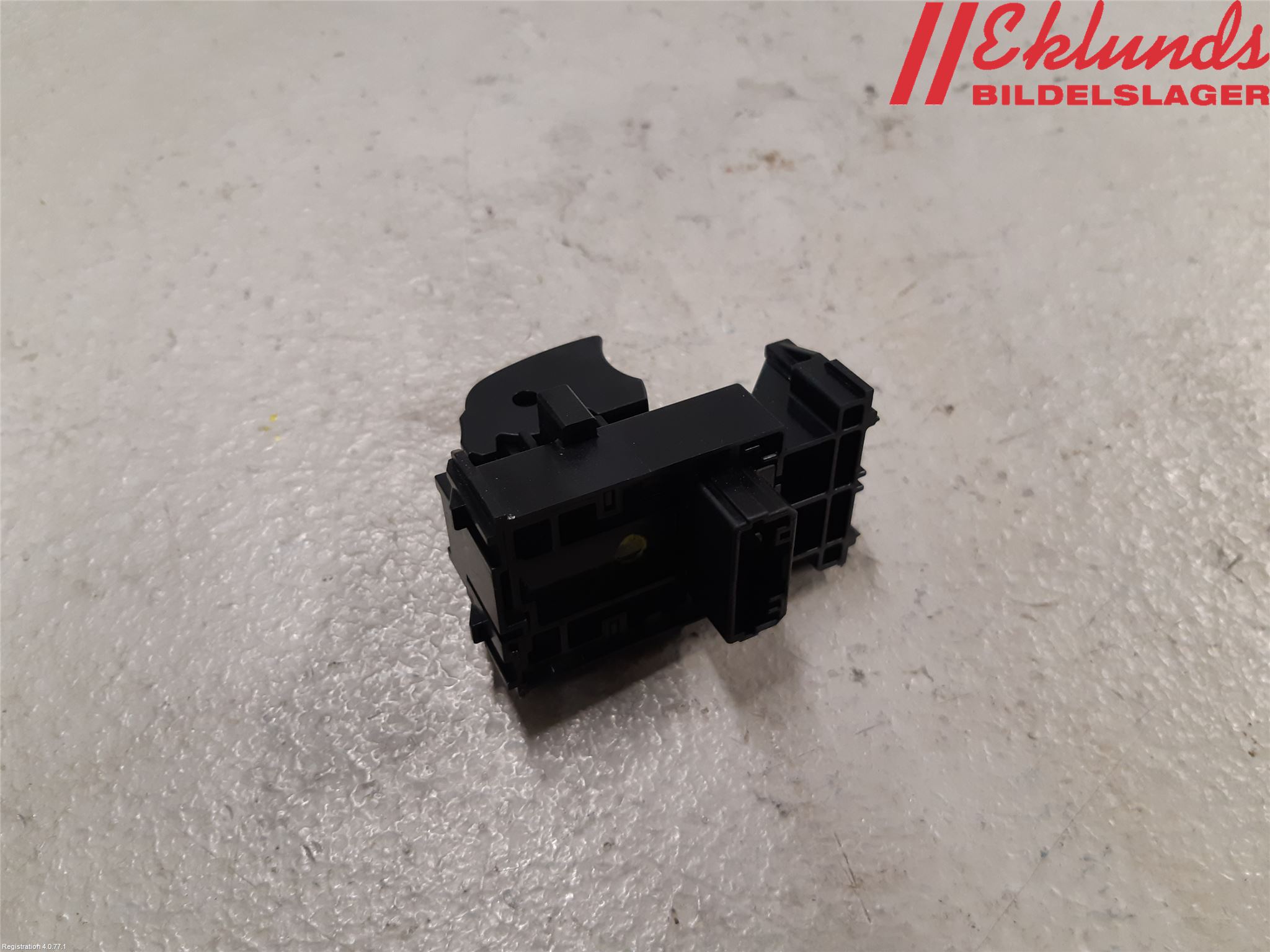 Toyota RAV4 19- Strömställare Elhiss