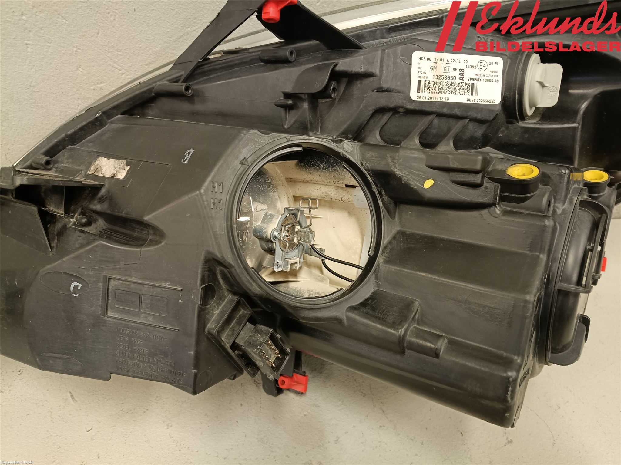 Opel MERIVA B 10-17 Strålkastare Höger