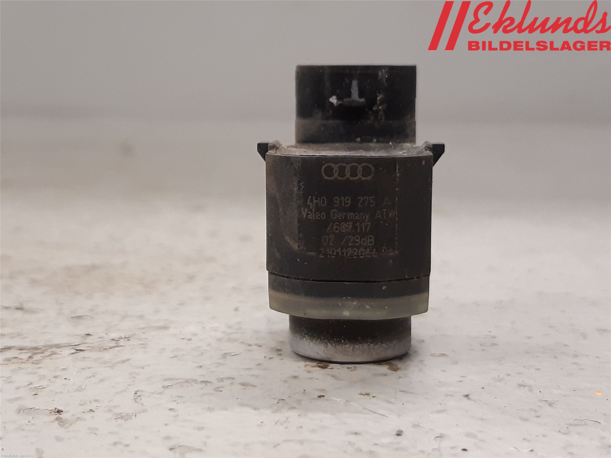 Skoda SUPERB 09-15 Parkeringshjälp Frontsensor