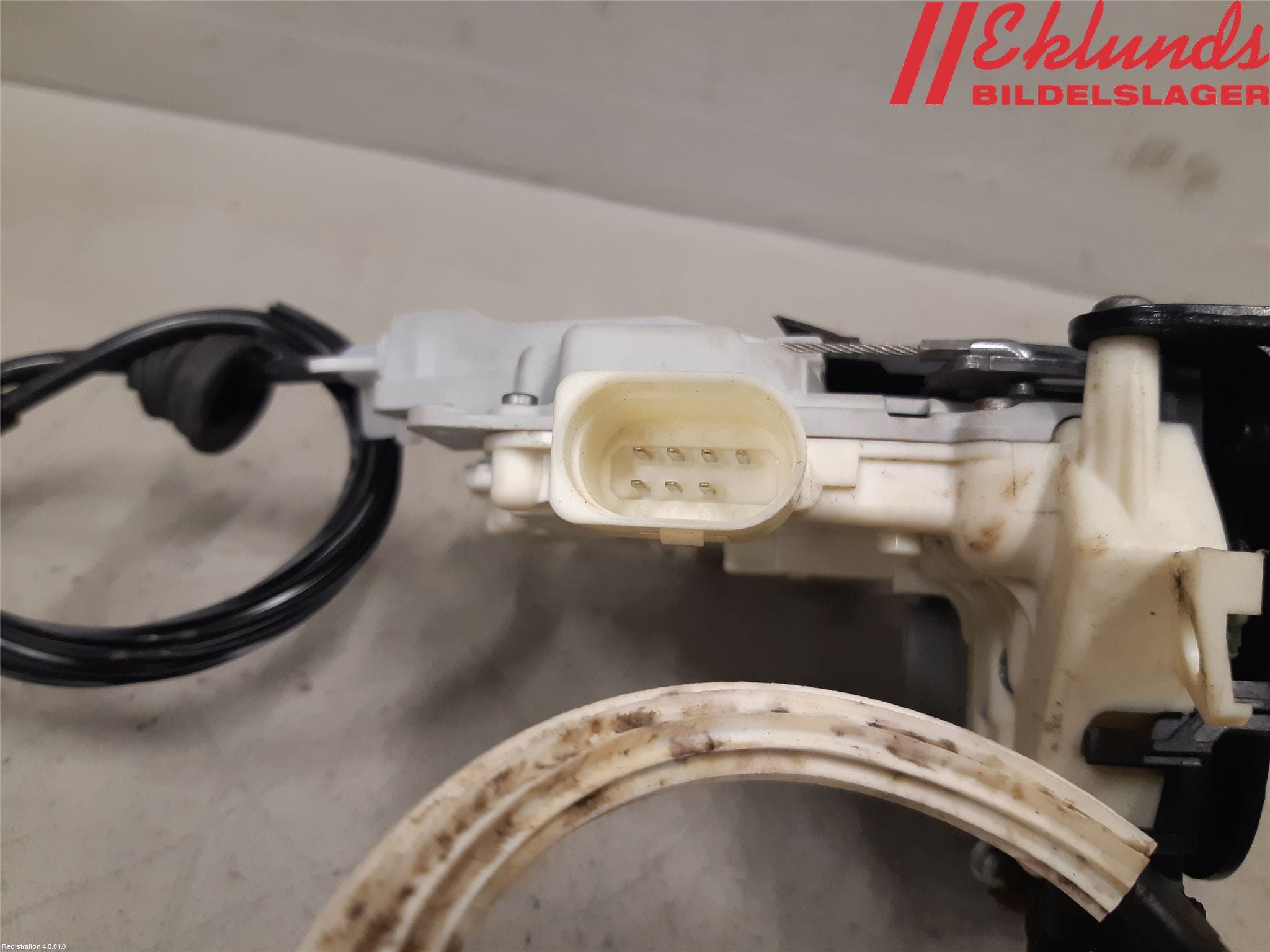 Volkswagen VW PASSAT 15-19 Låskista-Dörrlås