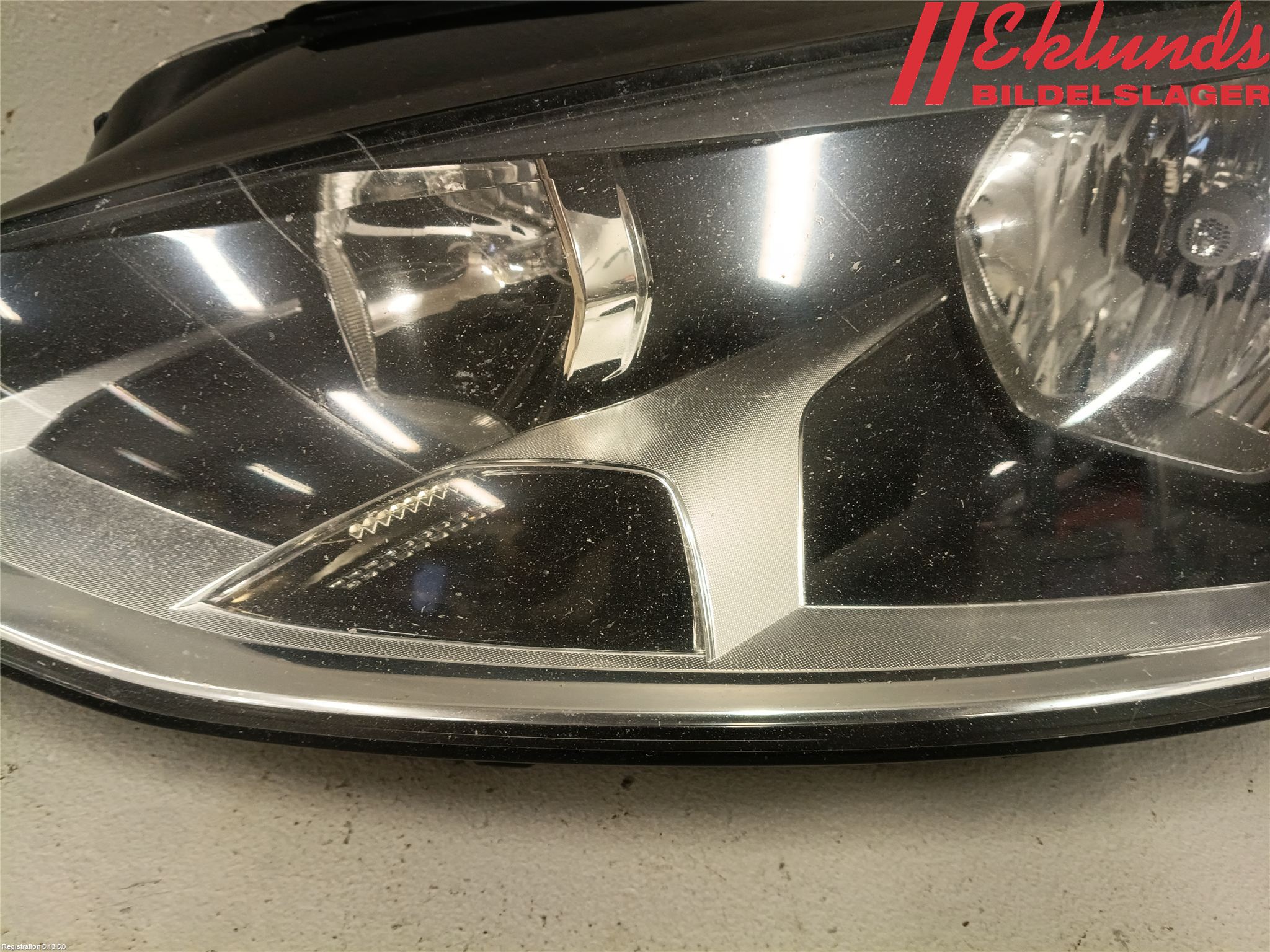 Volkswagen VW GOLF / E-GOLF VII 13-20 Strålkastare Vänster