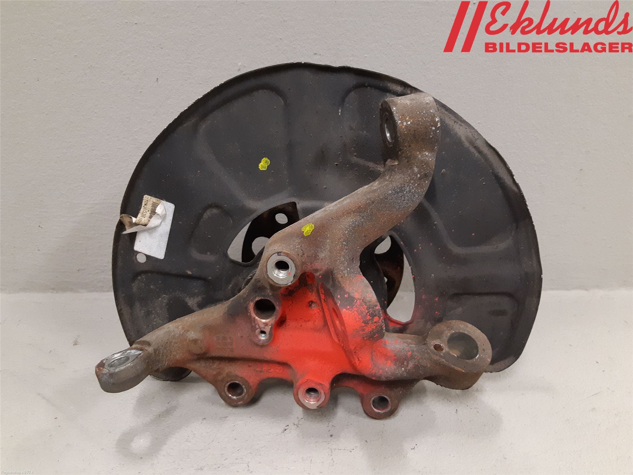 Mercedes-Benz MB E-KLASS (W212) 09-16 Styrspindel Lagerhus Vä