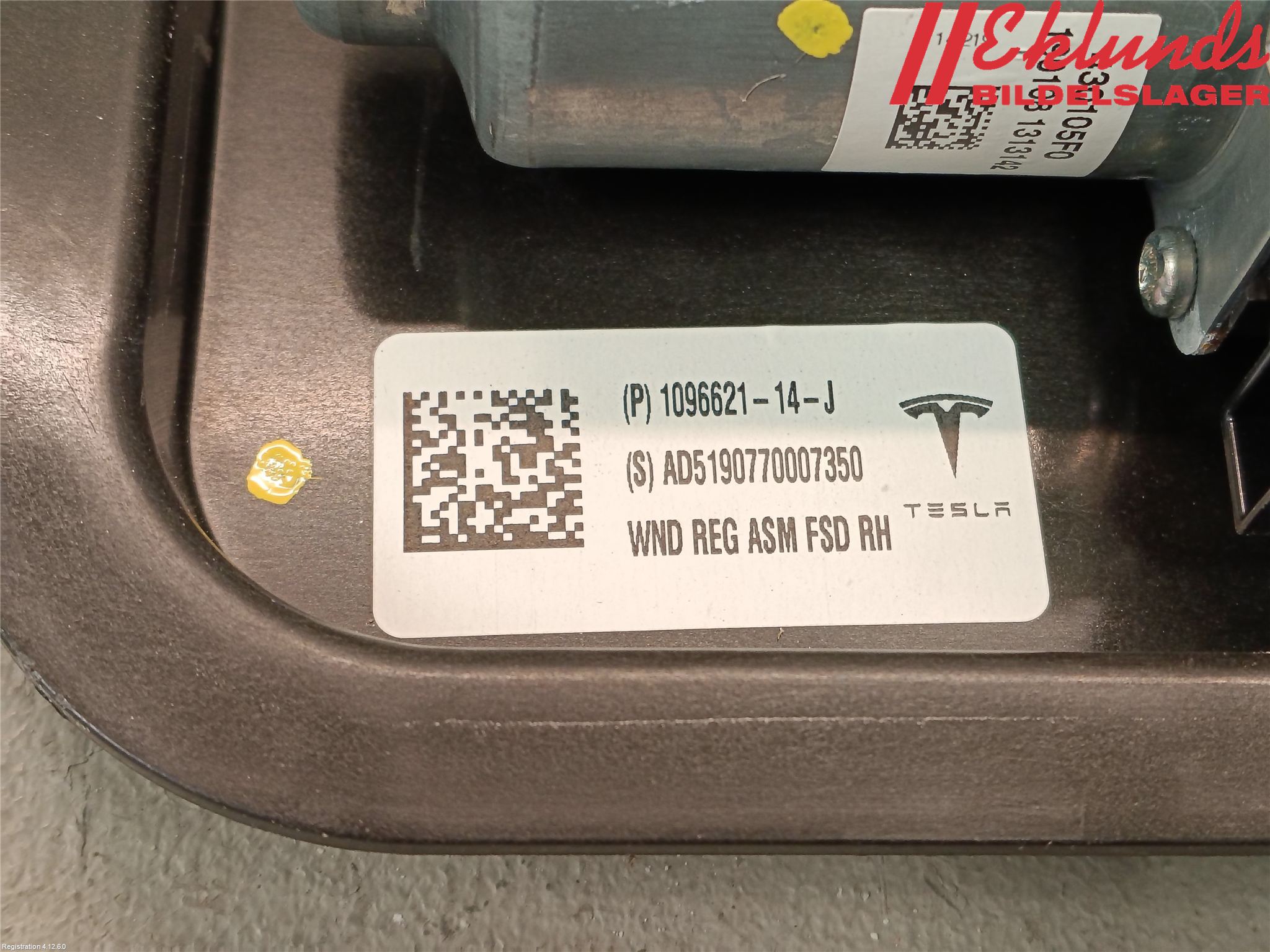 Tesla MODEL 3 17- Fönsterhiss El Kompl