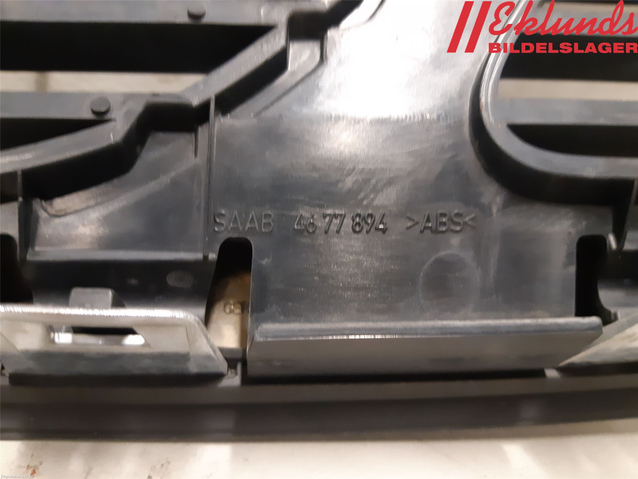 Saab 9-3 VER 1 98-03 Grill Komp