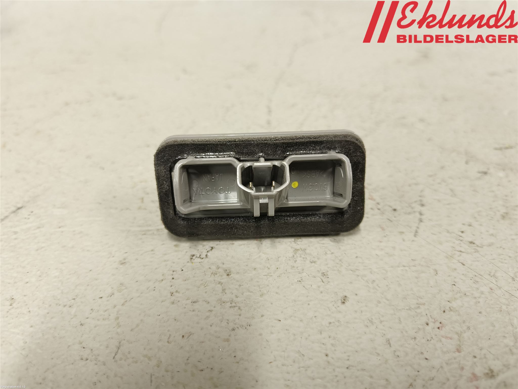 Toyota RAV4 19- Skylt Belysning