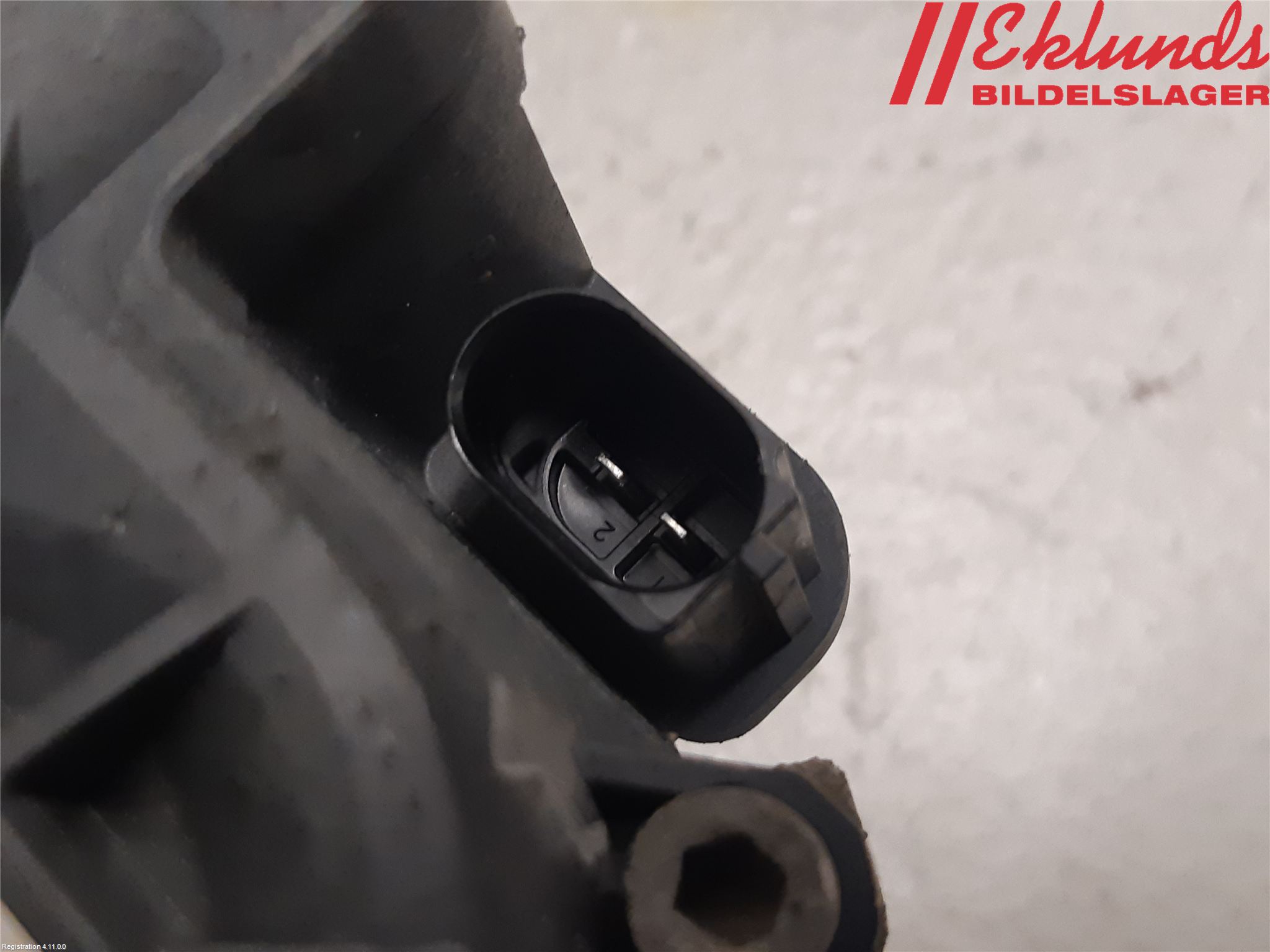 Volkswagen VW PASSAT 15-19 Bromsok Bak Höger